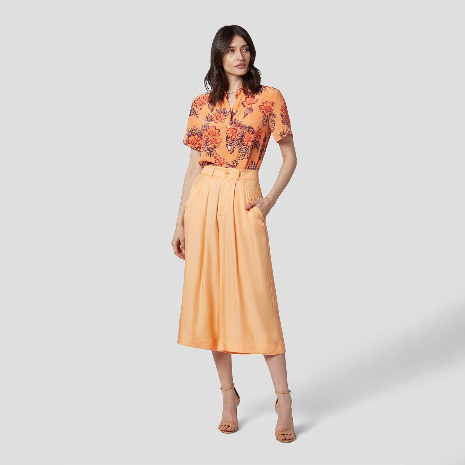 SHORT SLEEVE ESSENTIAL SILK SHIRT sold by Equipment product image thumbnail 6