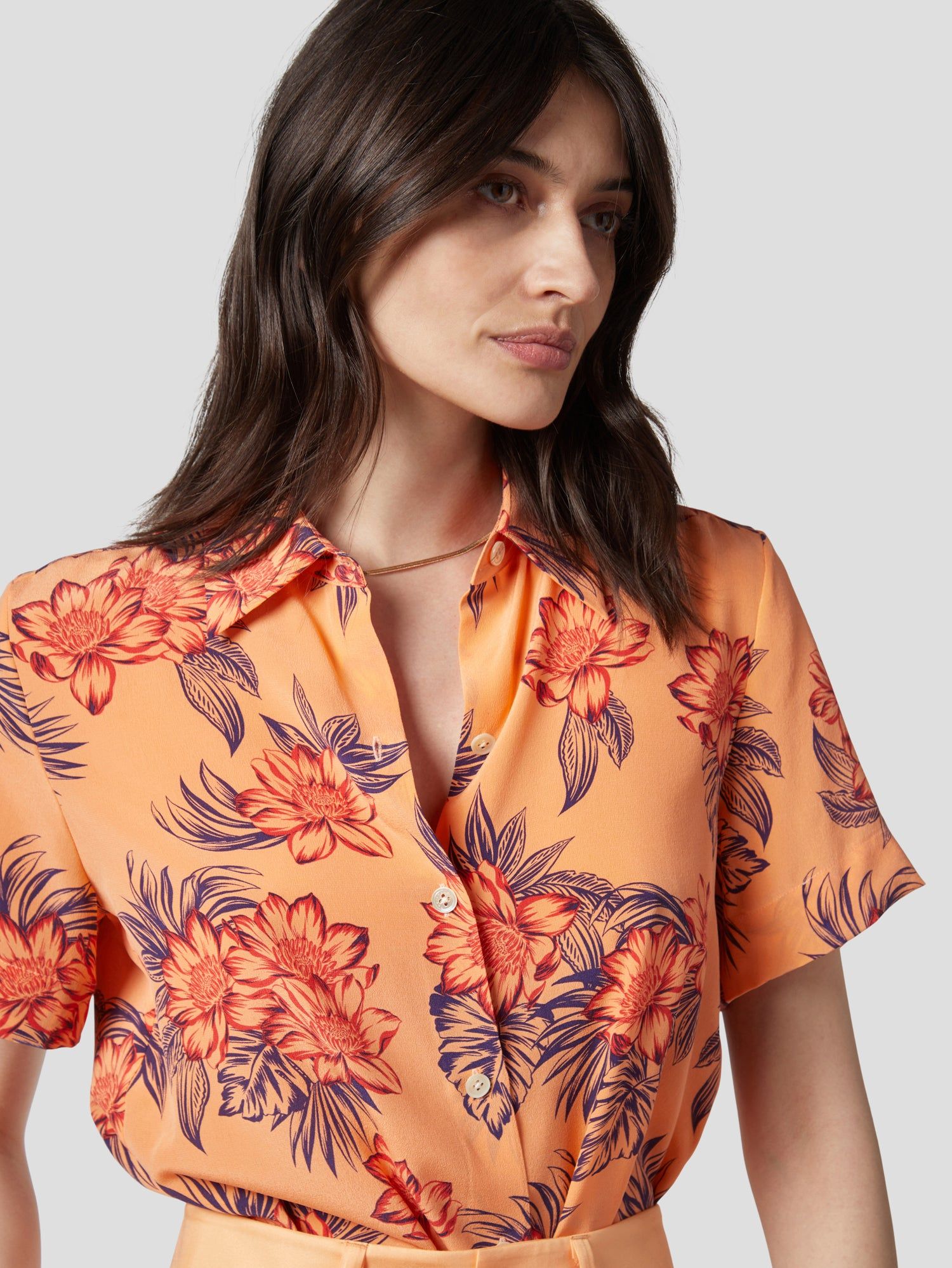 SHORT SLEEVE ESSENTIAL SILK SHIRT sold by Equipment product image thumbnail 5