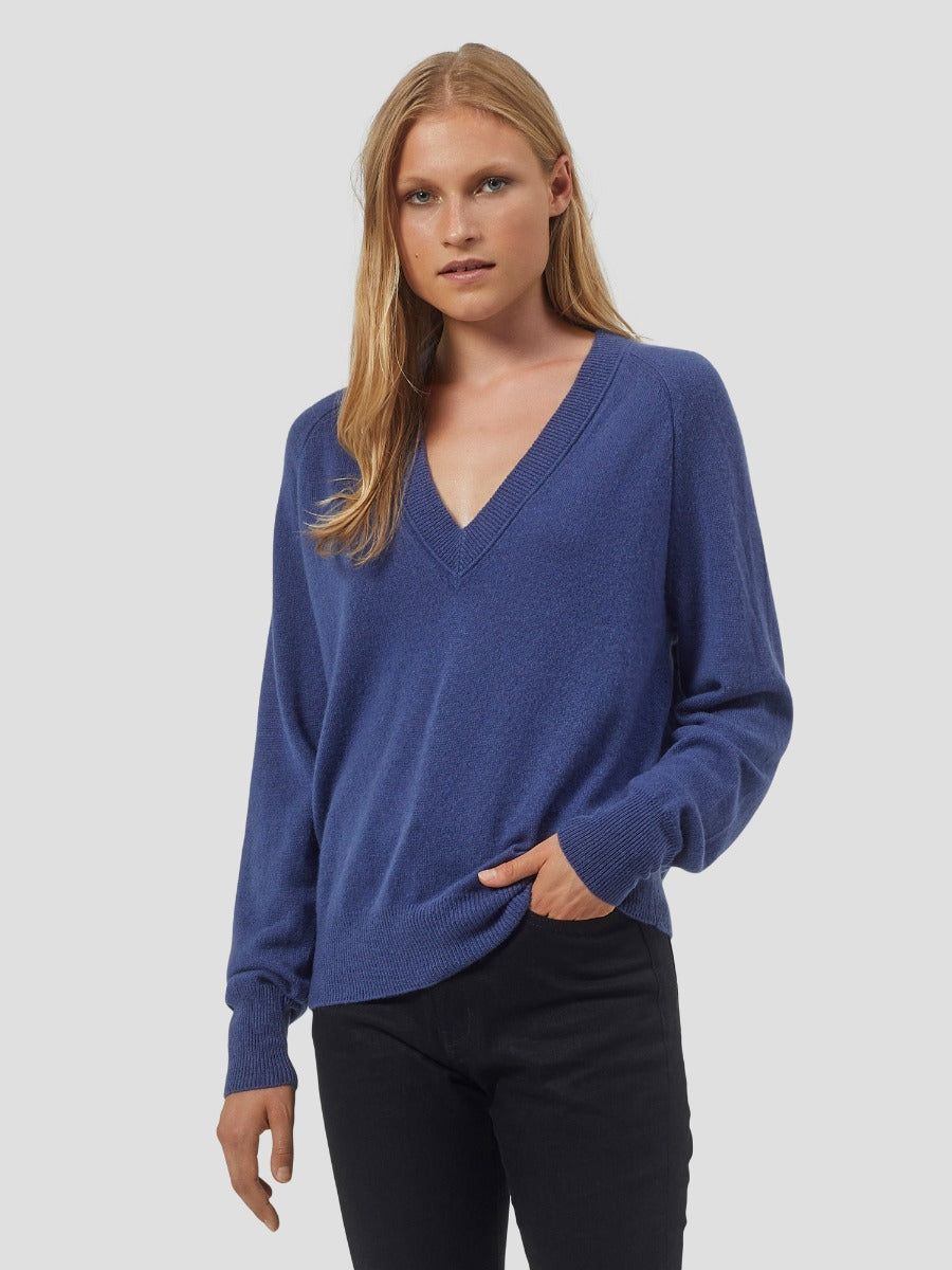 MADELENE V-NECK CASHMERE SWEATER sold by Equipment product image thumbnail 2