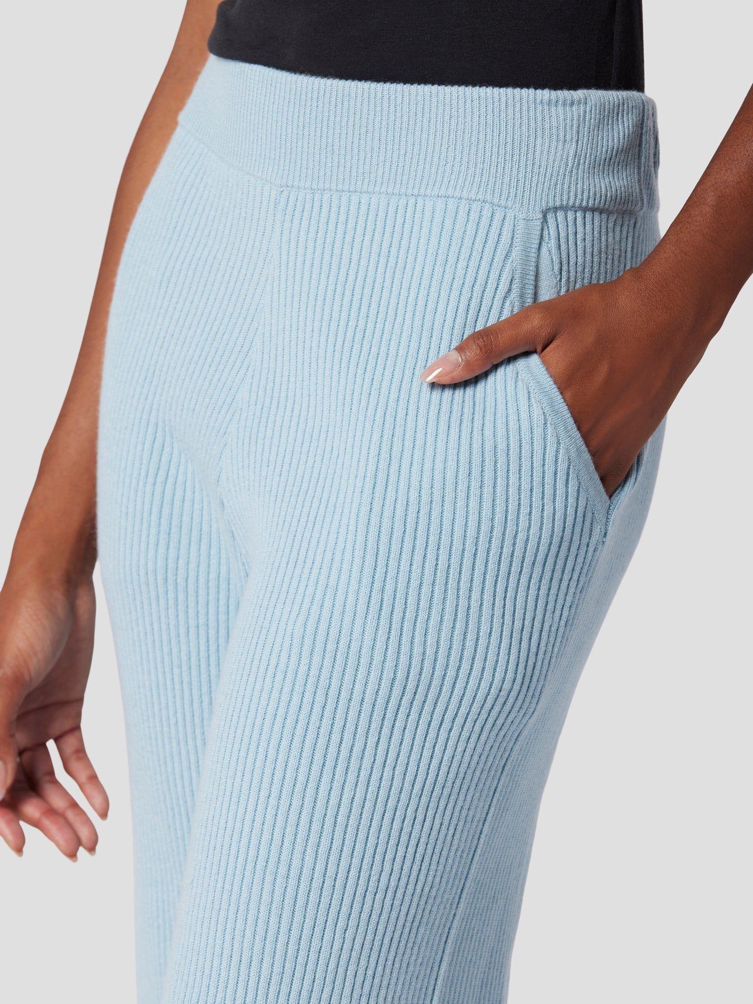 ARIELA SHORT sold by Equipment product image thumbnail 3