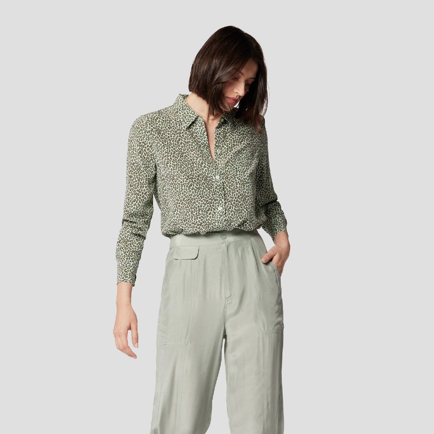 LEEMA SILK SHIRT W/POCKET sold by Equipment product image thumbnail 7