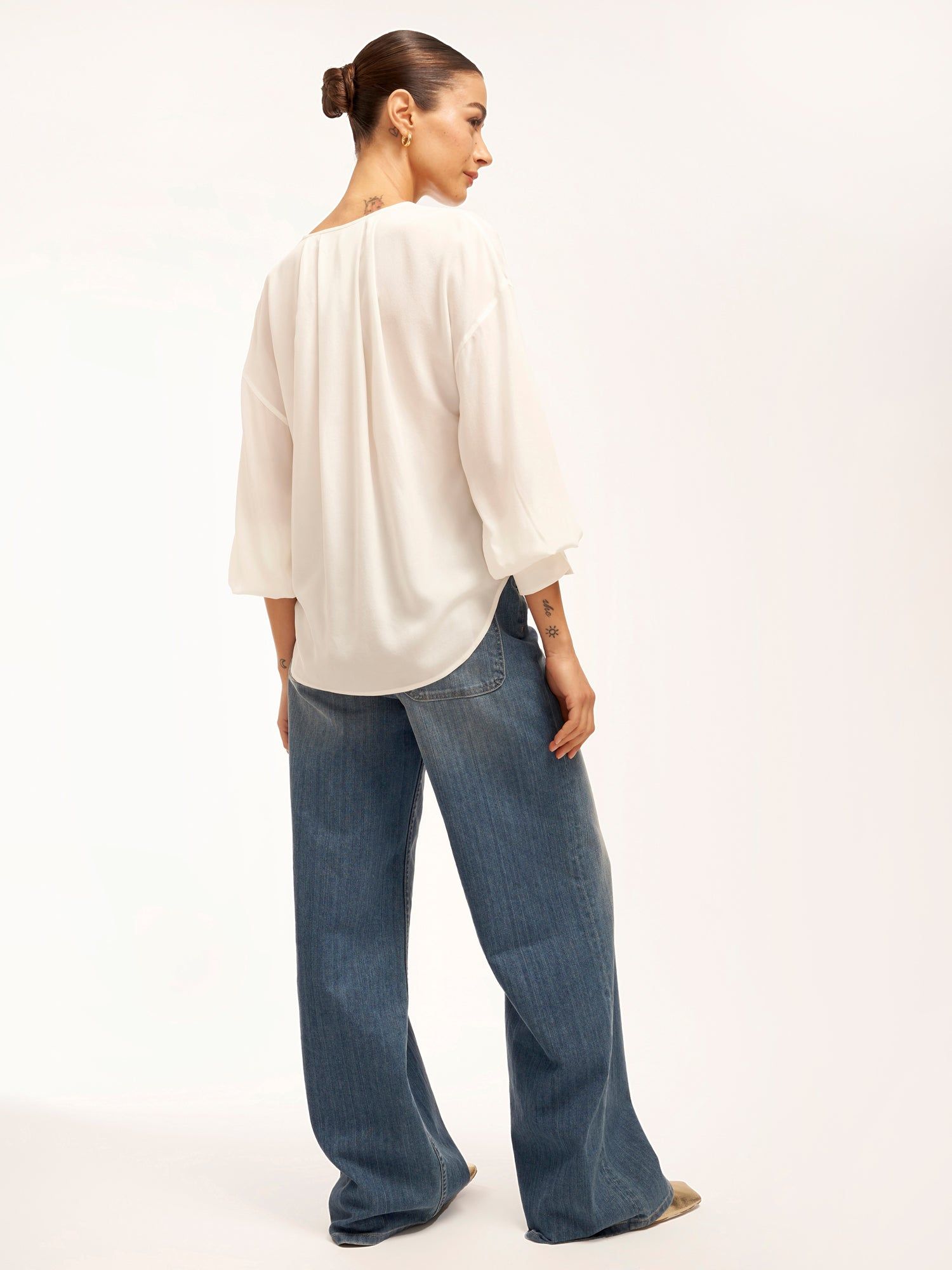 Hailey Long Sleeve Silk Shirt sold by Equipment product image thumbnail 4
