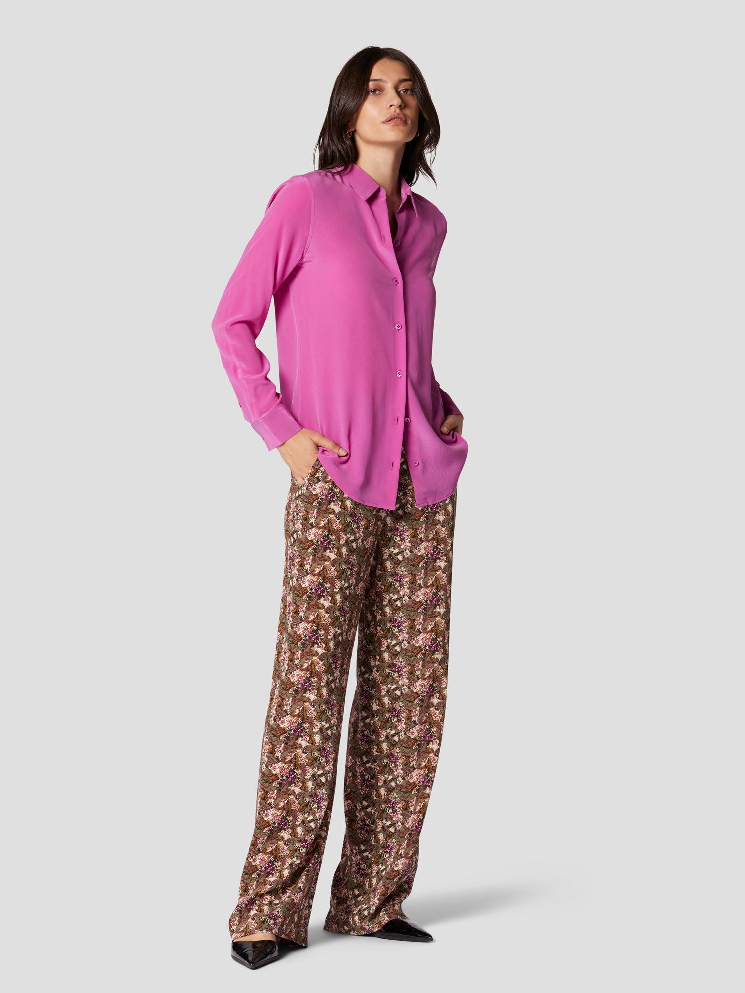 ESSENTIAL SILK SHIRT sold by Equipment product image thumbnail 4