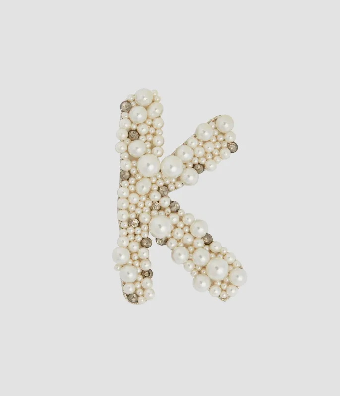 Pearl Alphabet Brooch K made by ERDEM