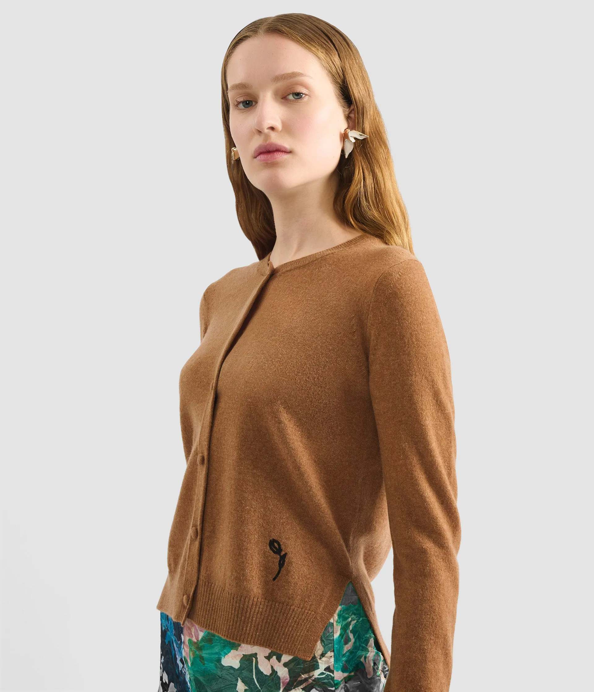 Cashmere Crew Neck Cardigan sold by ERDEM product image thumbnail 5