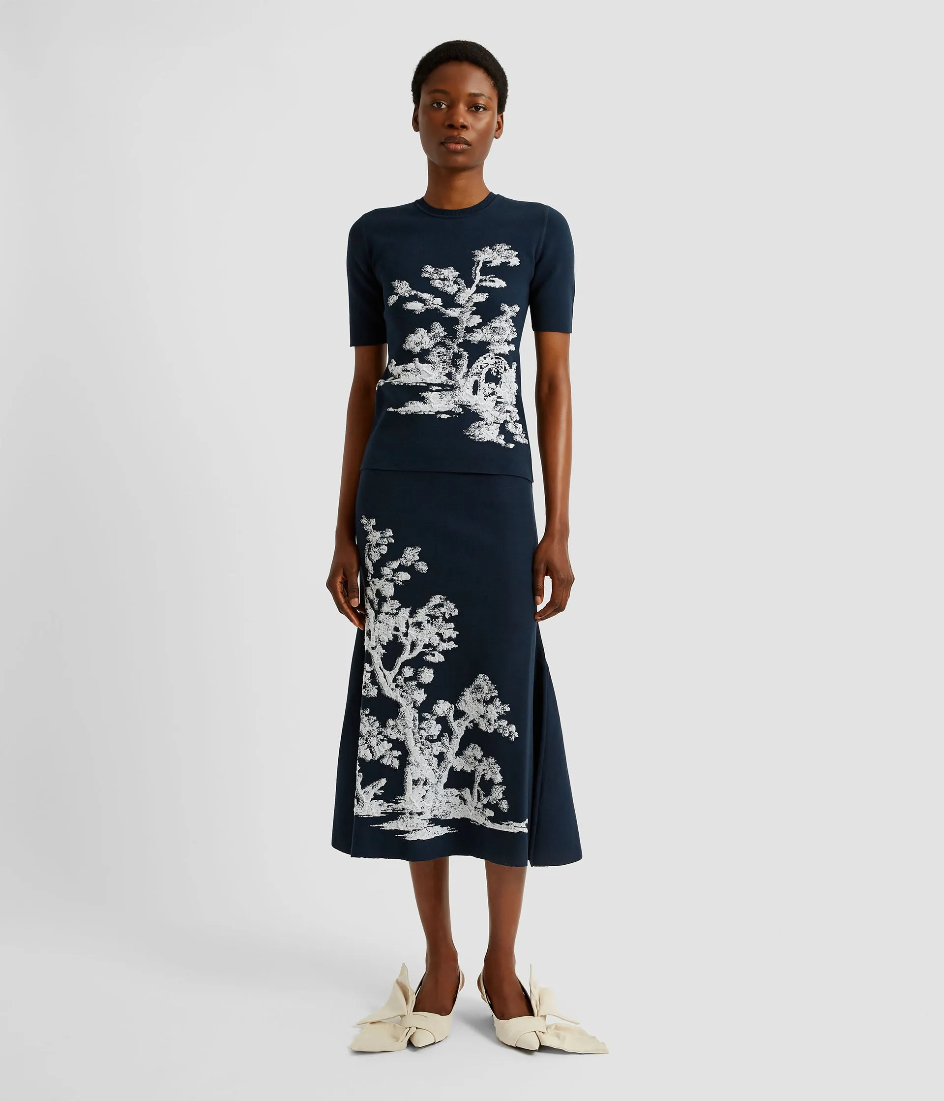 Jacquard Asymmetric Knit Skirt sold by ERDEM product image thumbnail 2