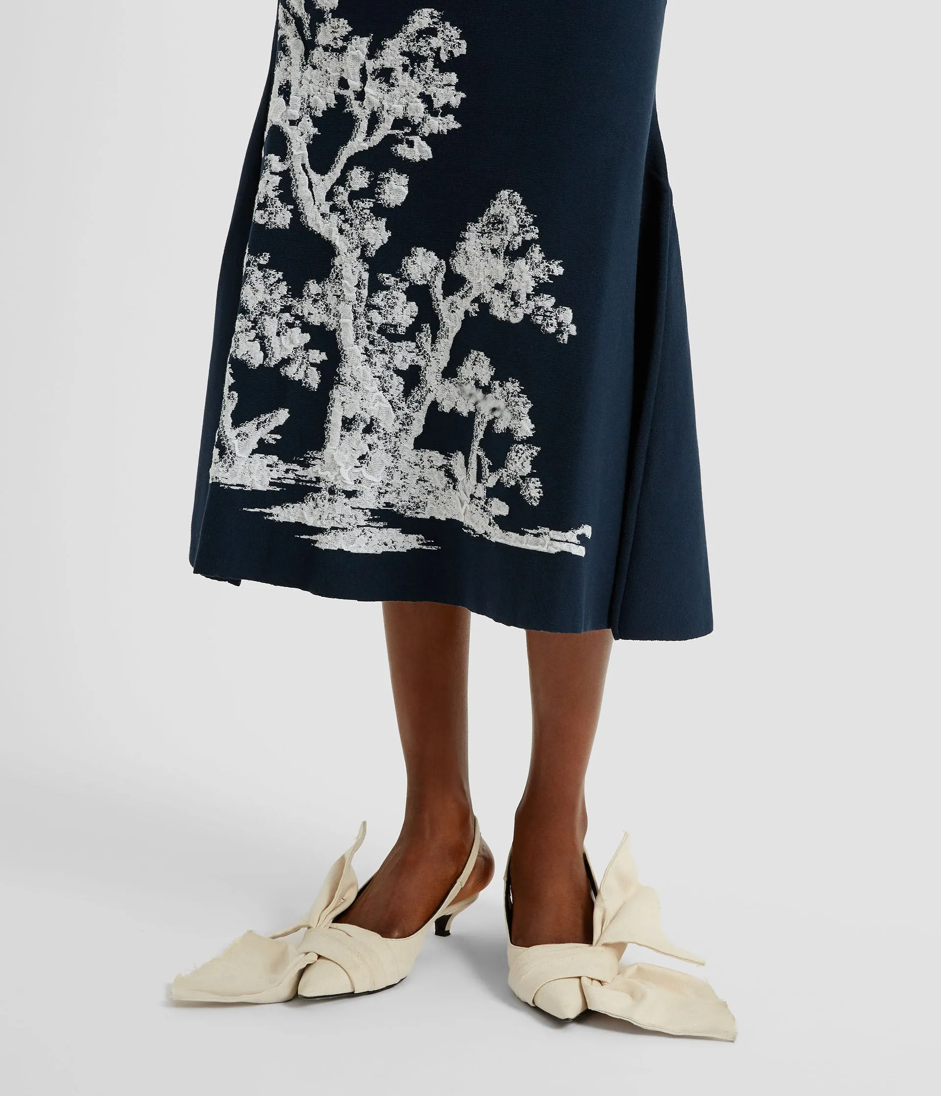 Jacquard Asymmetric Knit Skirt sold by ERDEM product image thumbnail 4