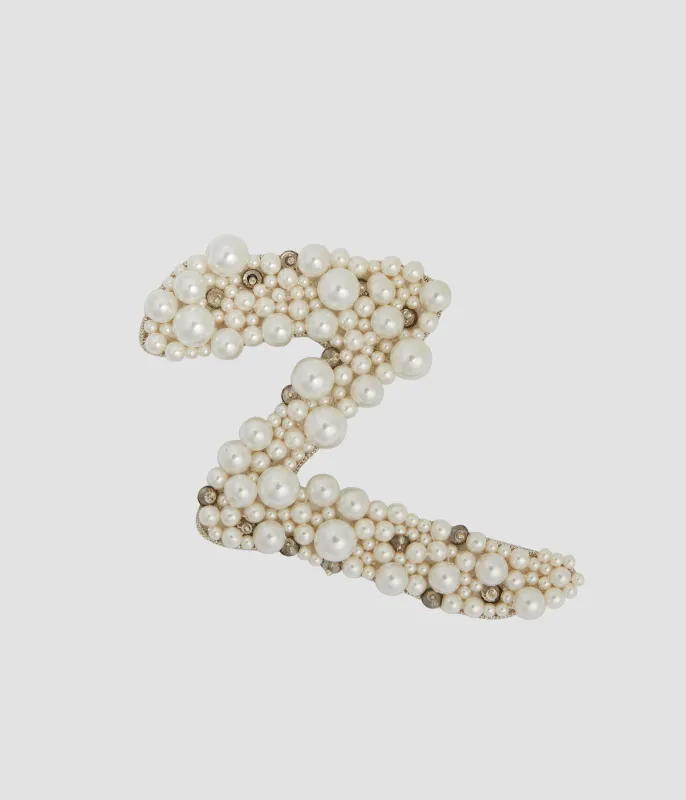 Pearl Alphabet Brooch Z made by ERDEM