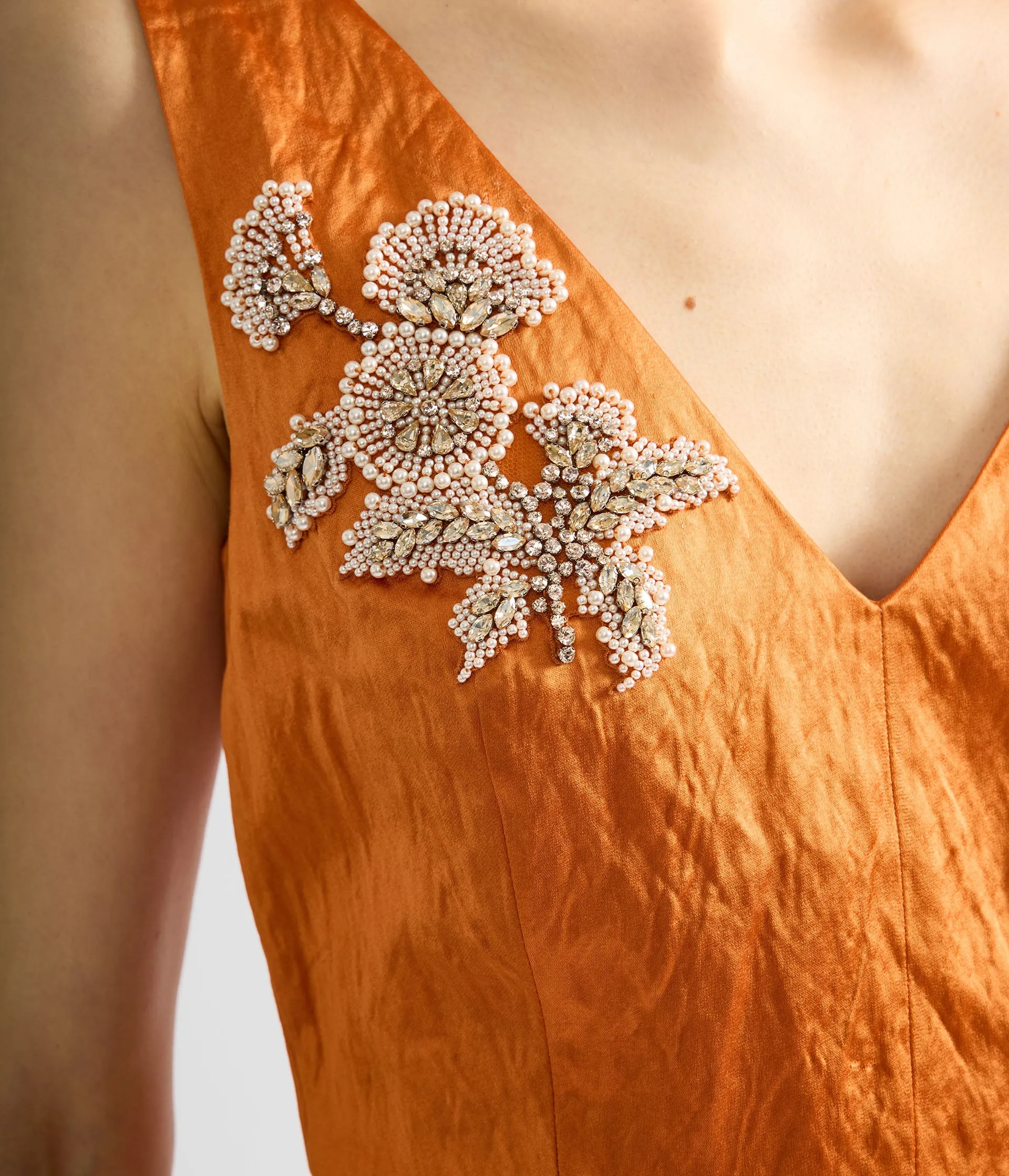 Embellished Textured Satin Midi Pencil Dress sold by ERDEM product image thumbnail 4