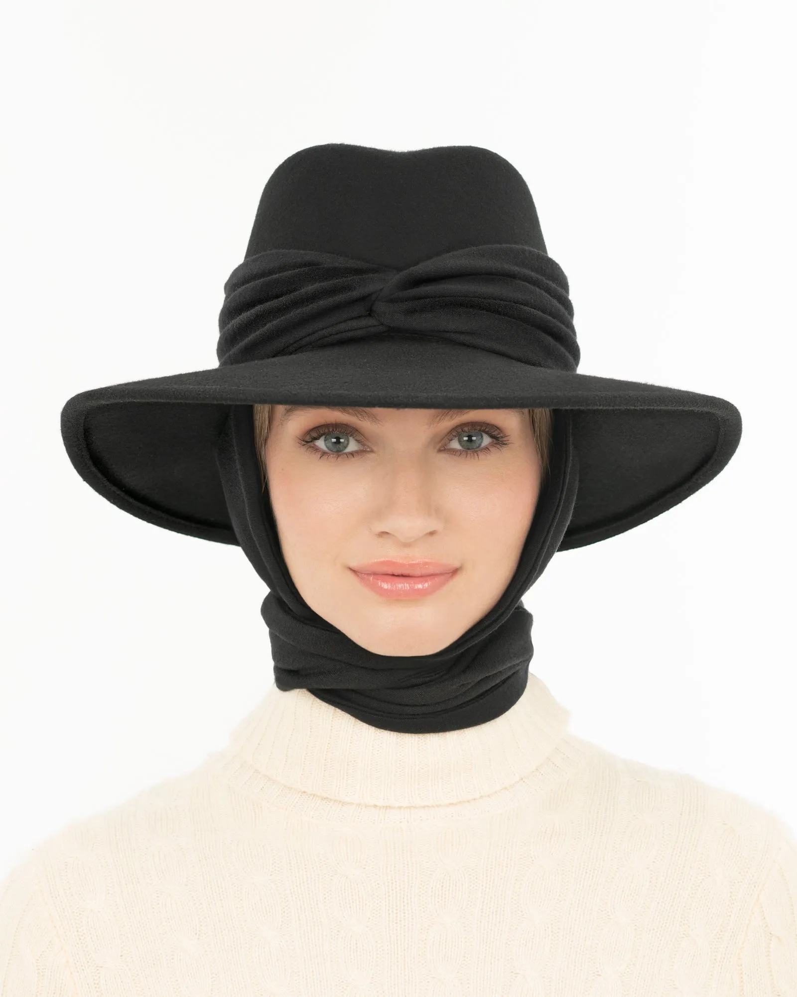 Scarf Zora sold by Eric Javits product image thumbnail 3