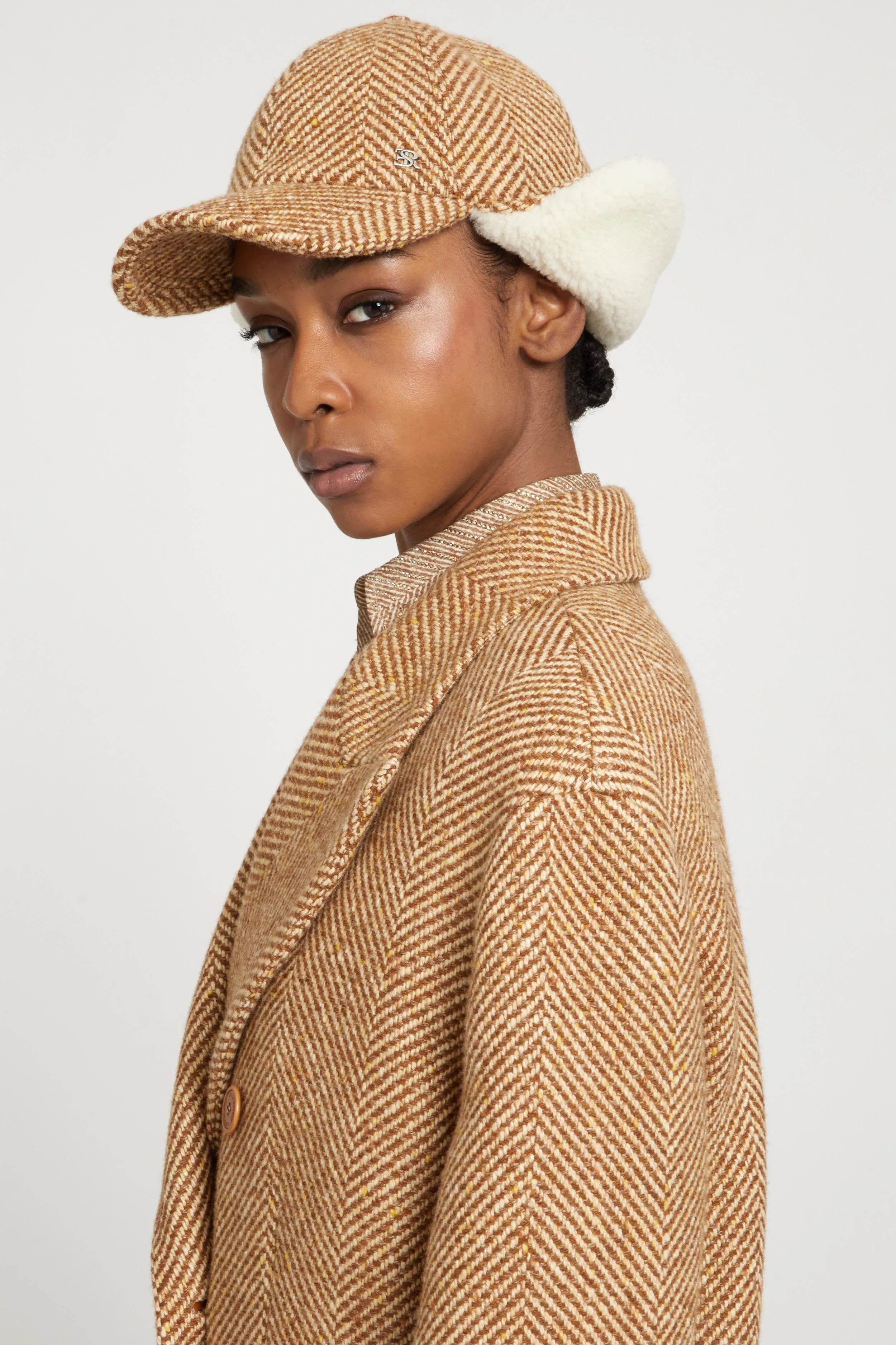 Virgin wool blend hat with herringbone pattern sold by Ermanno Scervino product image thumbnail 2
