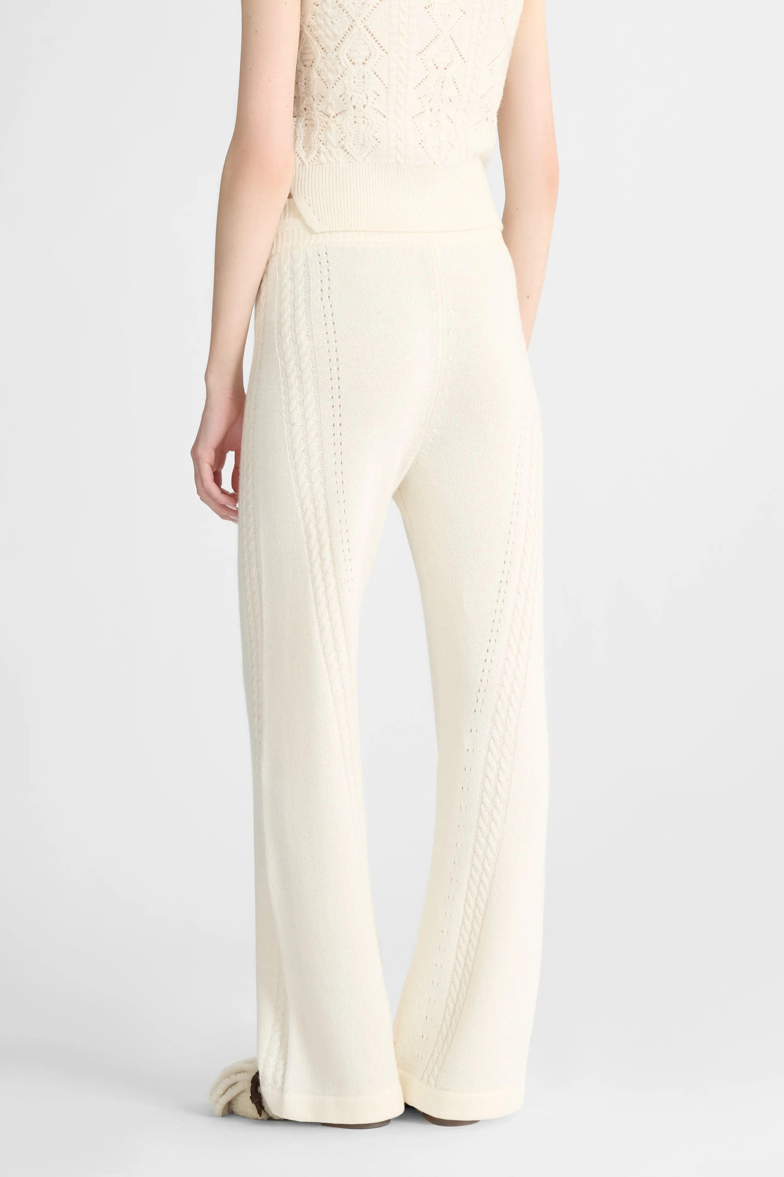 Cropped trousers in wool and cashmere blend with cable pattern sold by Ermanno Scervino product image thumbnail 5
