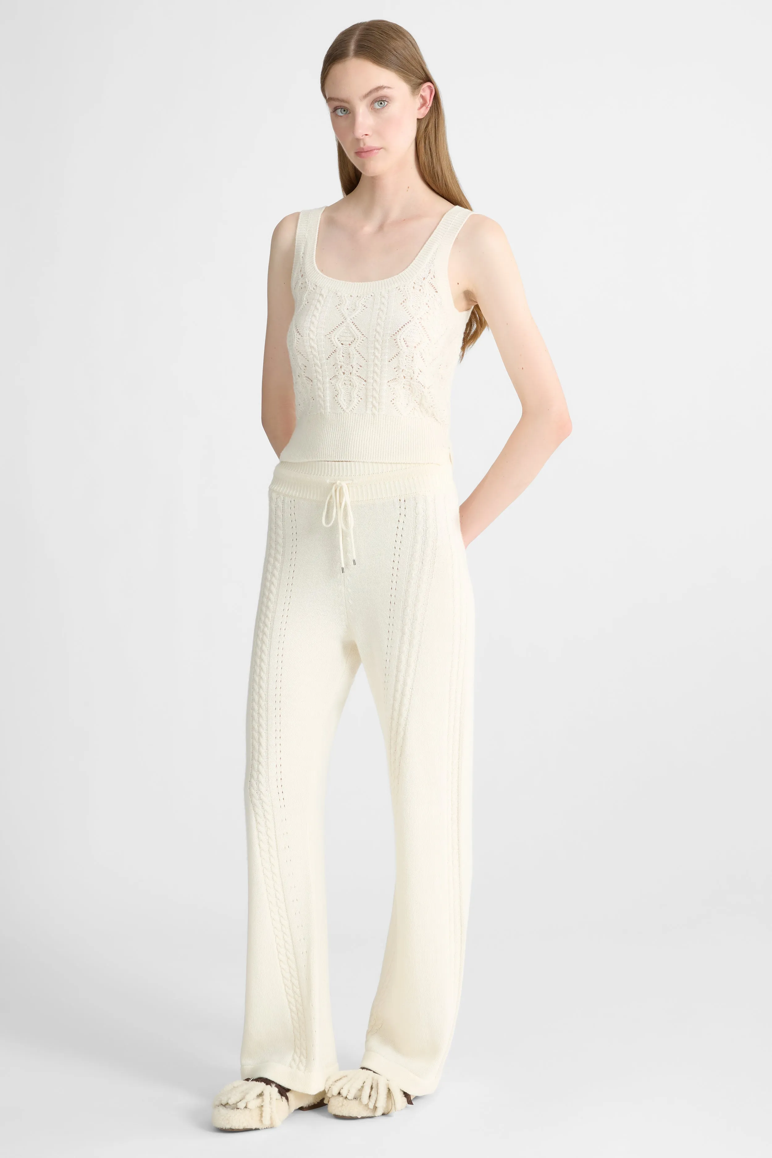 Cropped trousers in wool and cashmere blend with cable pattern sold by Ermanno Scervino product image thumbnail 2