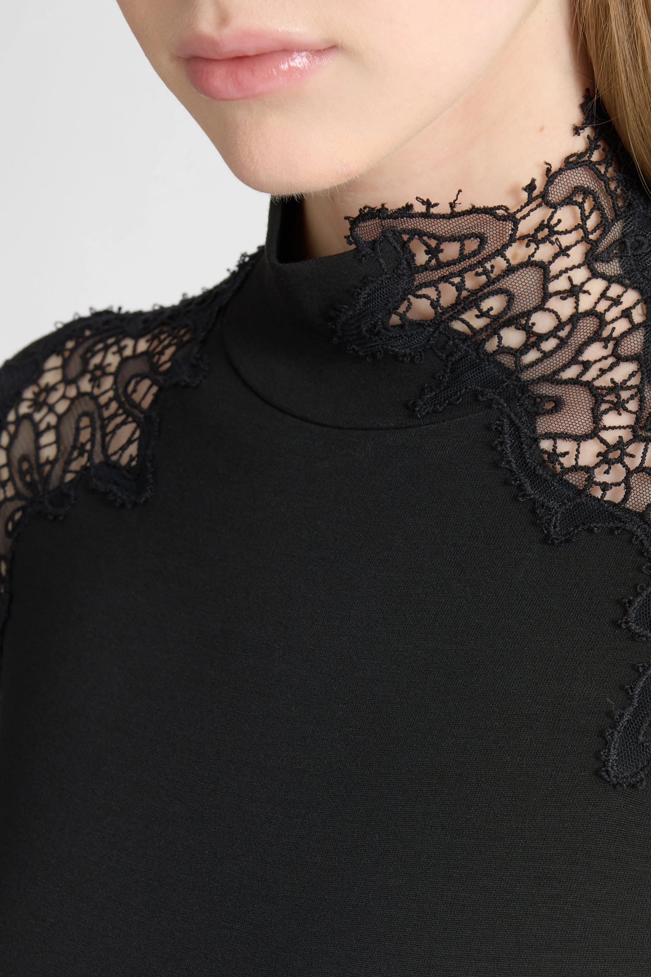 Long-sleeve crepe jersey bodysuit with macramé lace sold by Ermanno Scervino product image thumbnail 3