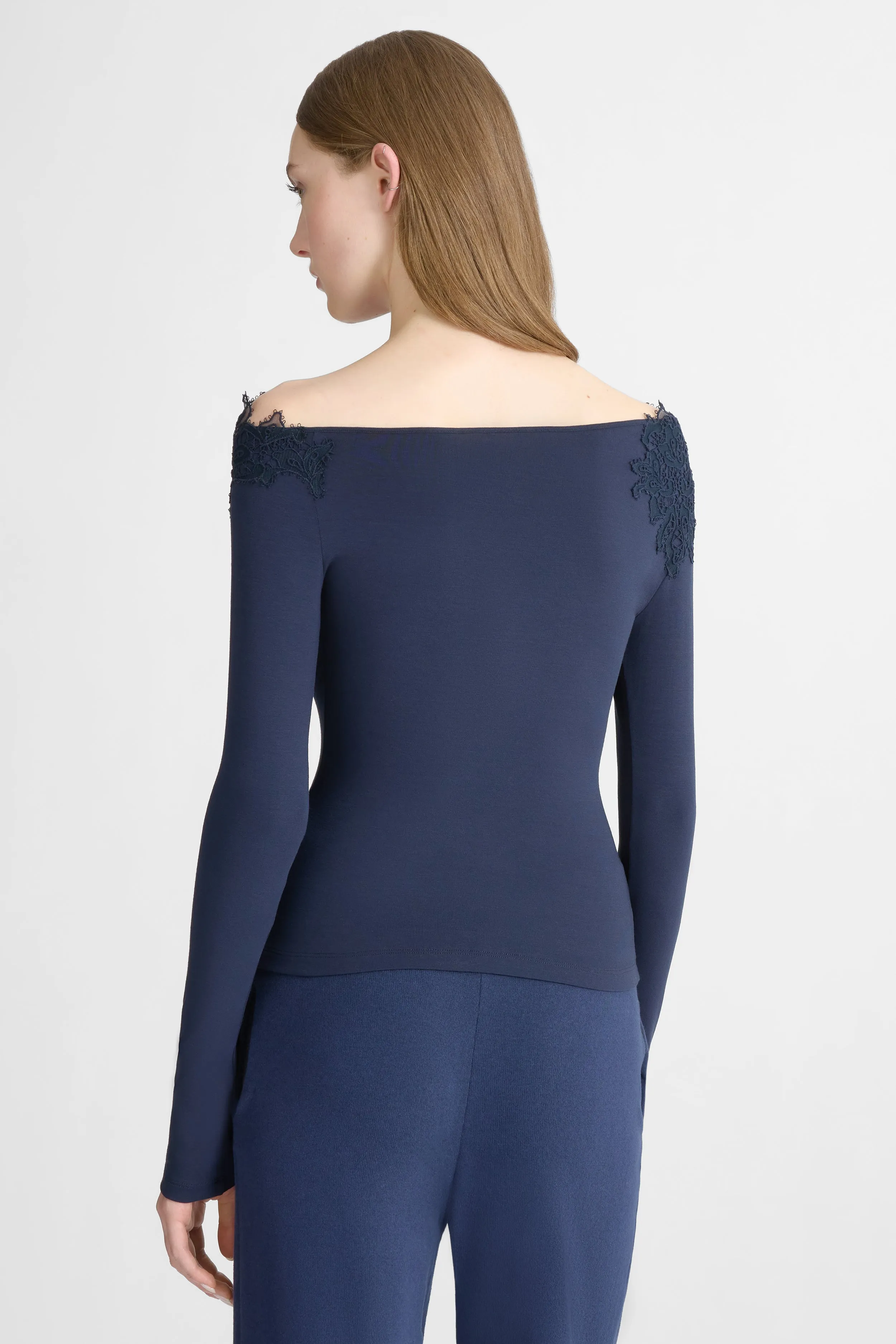 Crêpe jersey top with macramé lace and cut-out tulle inserts sold by Ermanno Scervino product image thumbnail 5