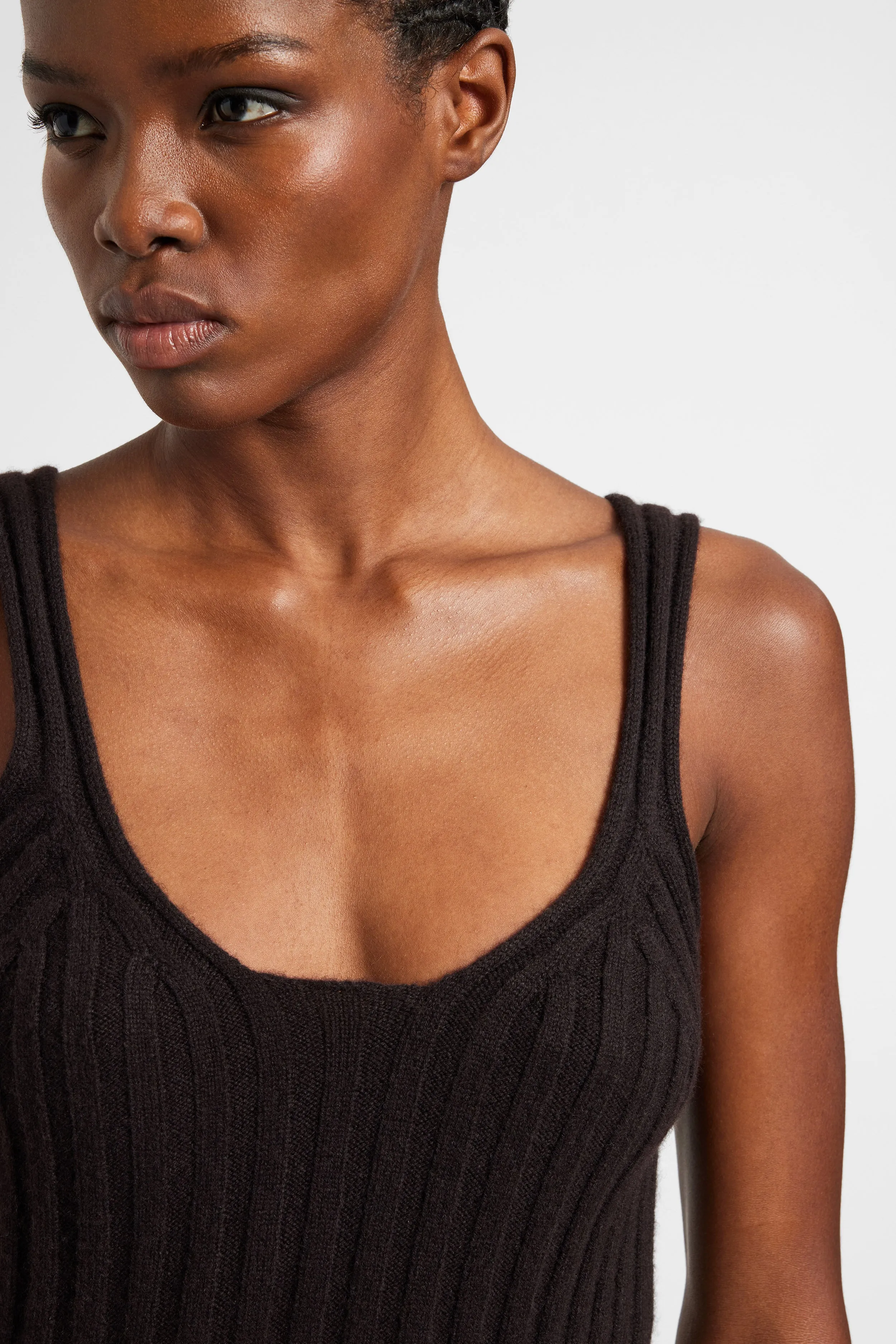 Ribbed pure cashmere tank top sold by Ermanno Scervino product image thumbnail 4