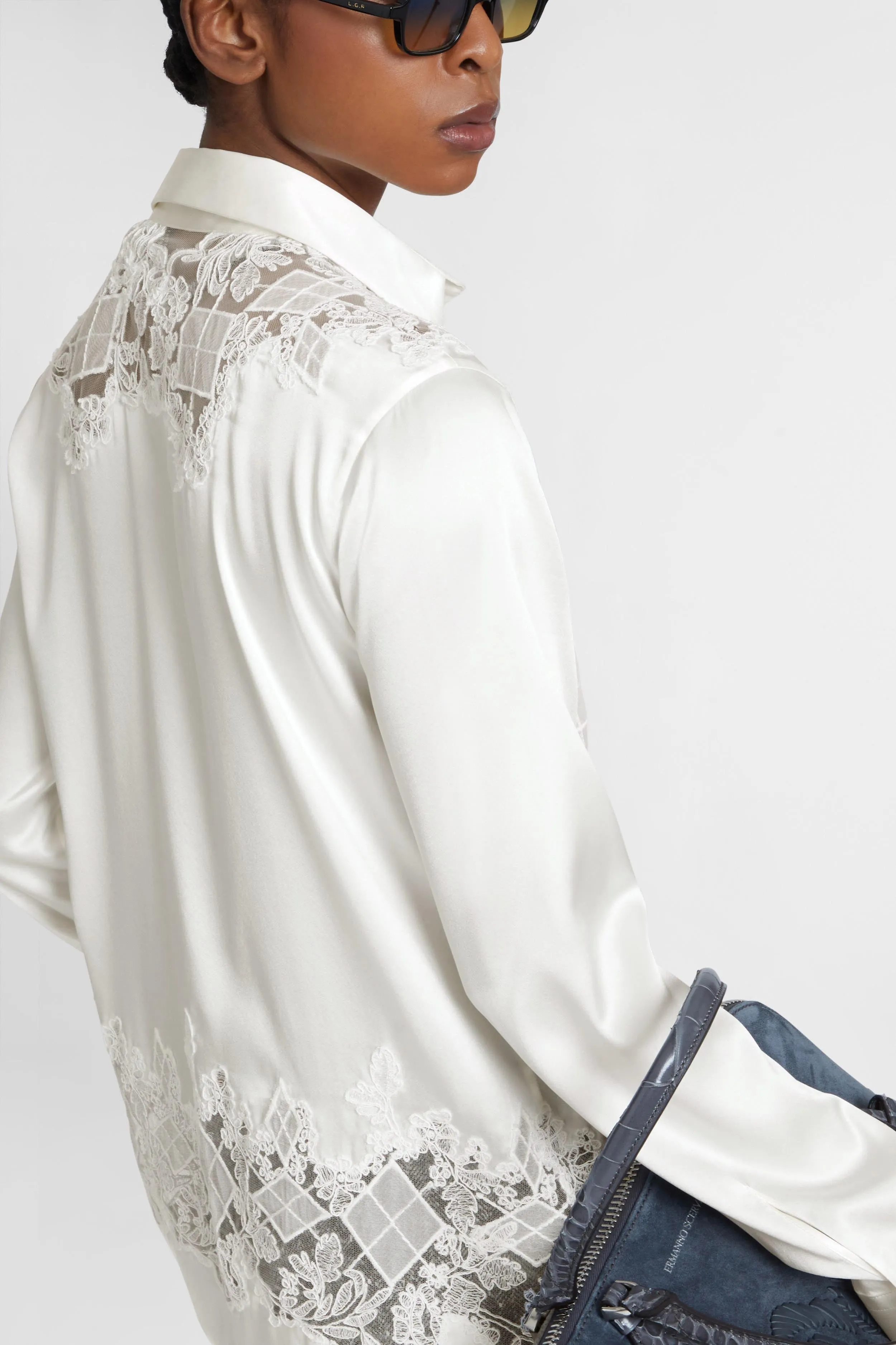 Stretch silk shirt with hand-embroidered lace insert sold by Ermanno Scervino product image thumbnail 4