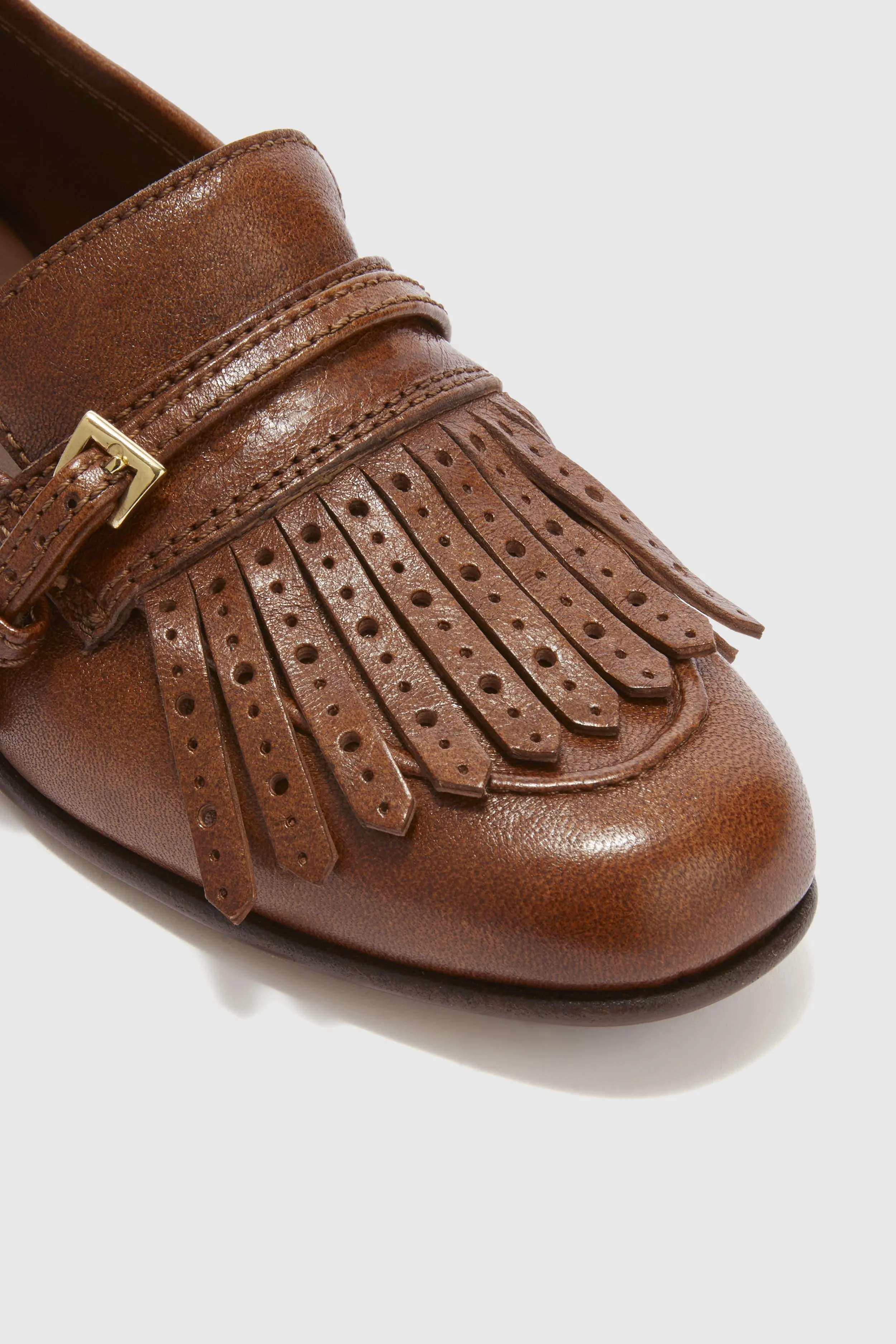 Vintage brown nappa College loafer with brogue fringes and strap sold by Ermanno Scervino product image thumbnail 5