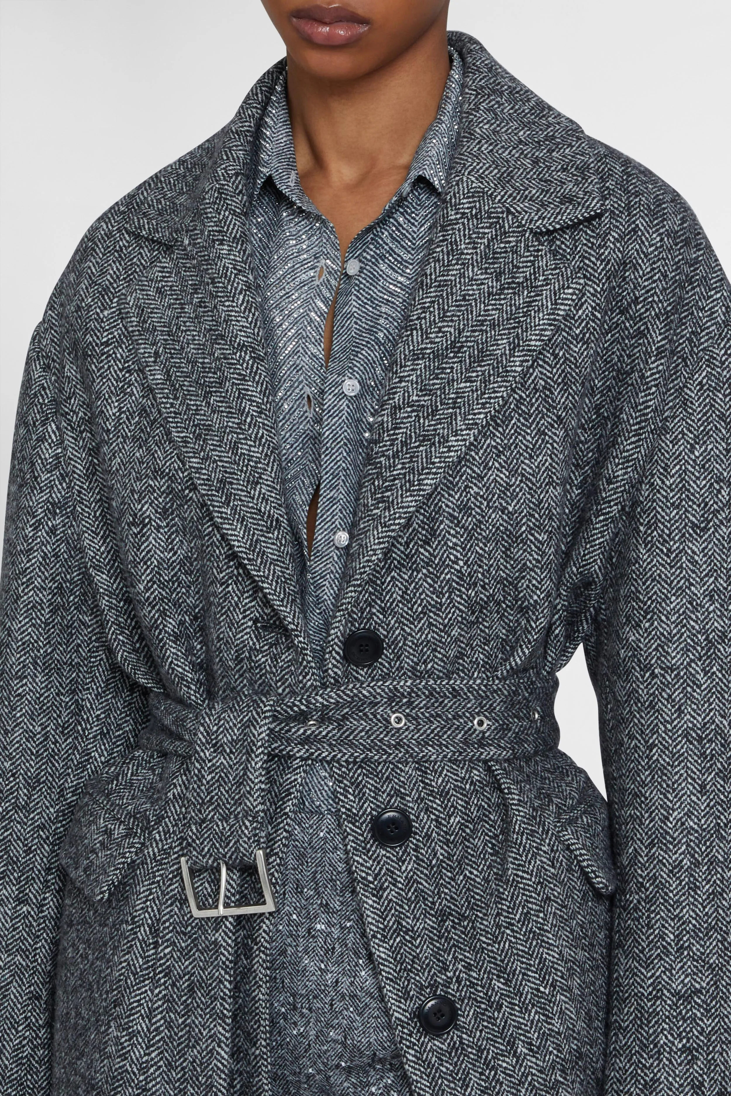 Single-breasted tailored coat with a masculine fit and belt at the waist sold by Ermanno Scervino product image thumbnail 4