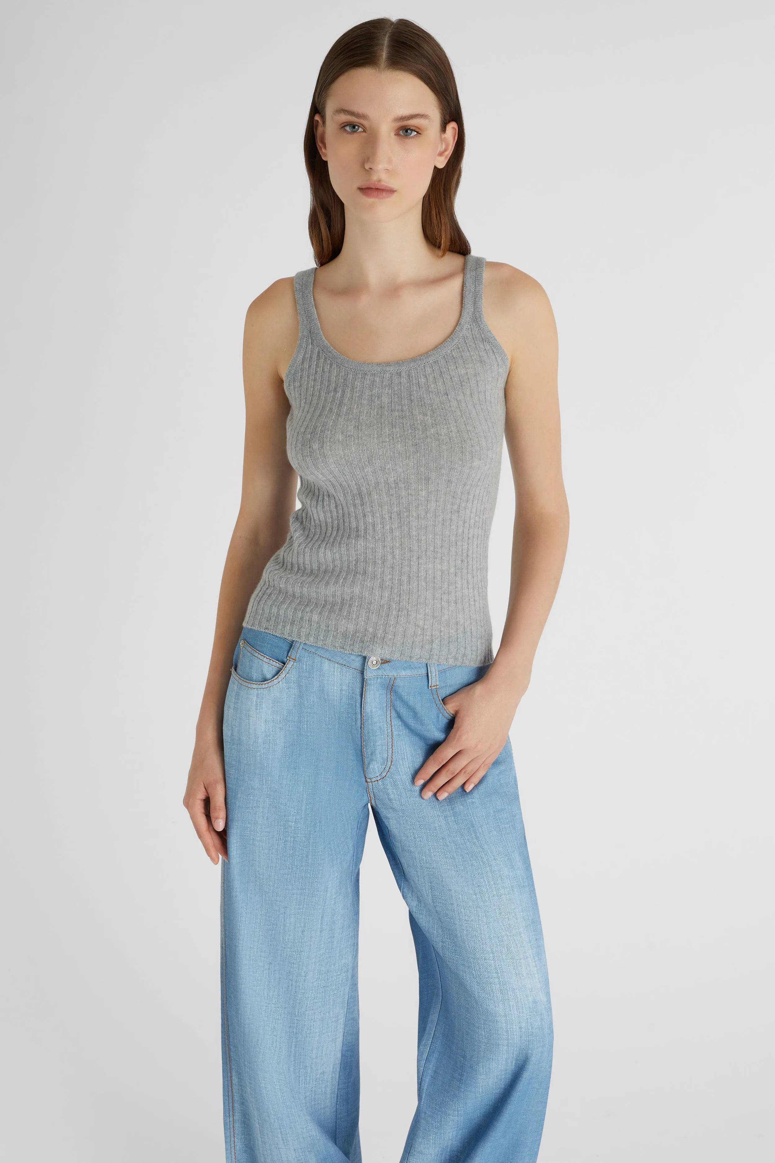 Gray pure cashmere tank top sold by Ermanno Scervino product image thumbnail 4
