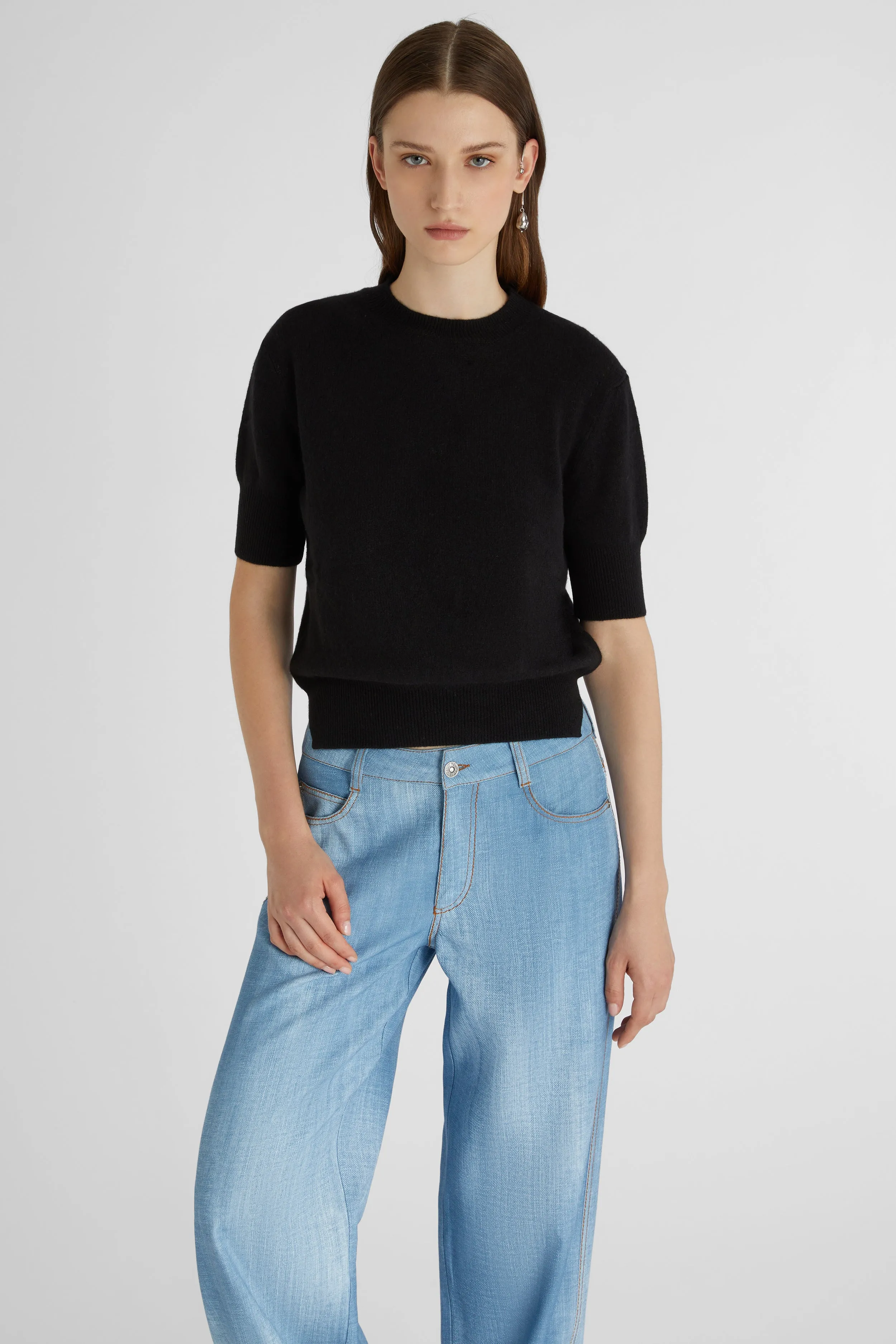 Black pure cashmere sweater sold by Ermanno Scervino product image thumbnail 4
