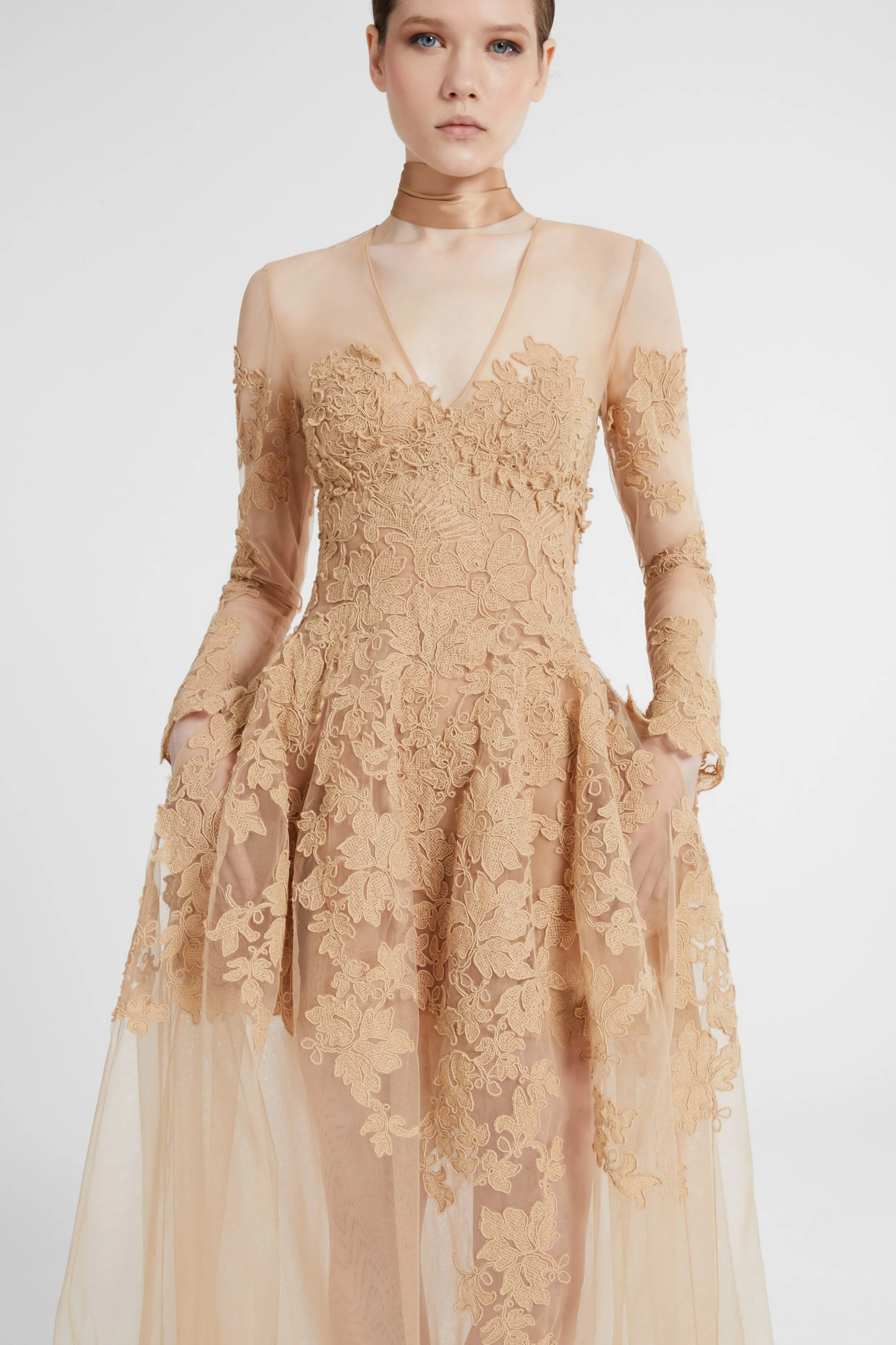 Long-sleeve dress in tulle and rebrodé lace with deep V-neck sold by Ermanno Scervino product image thumbnail 4