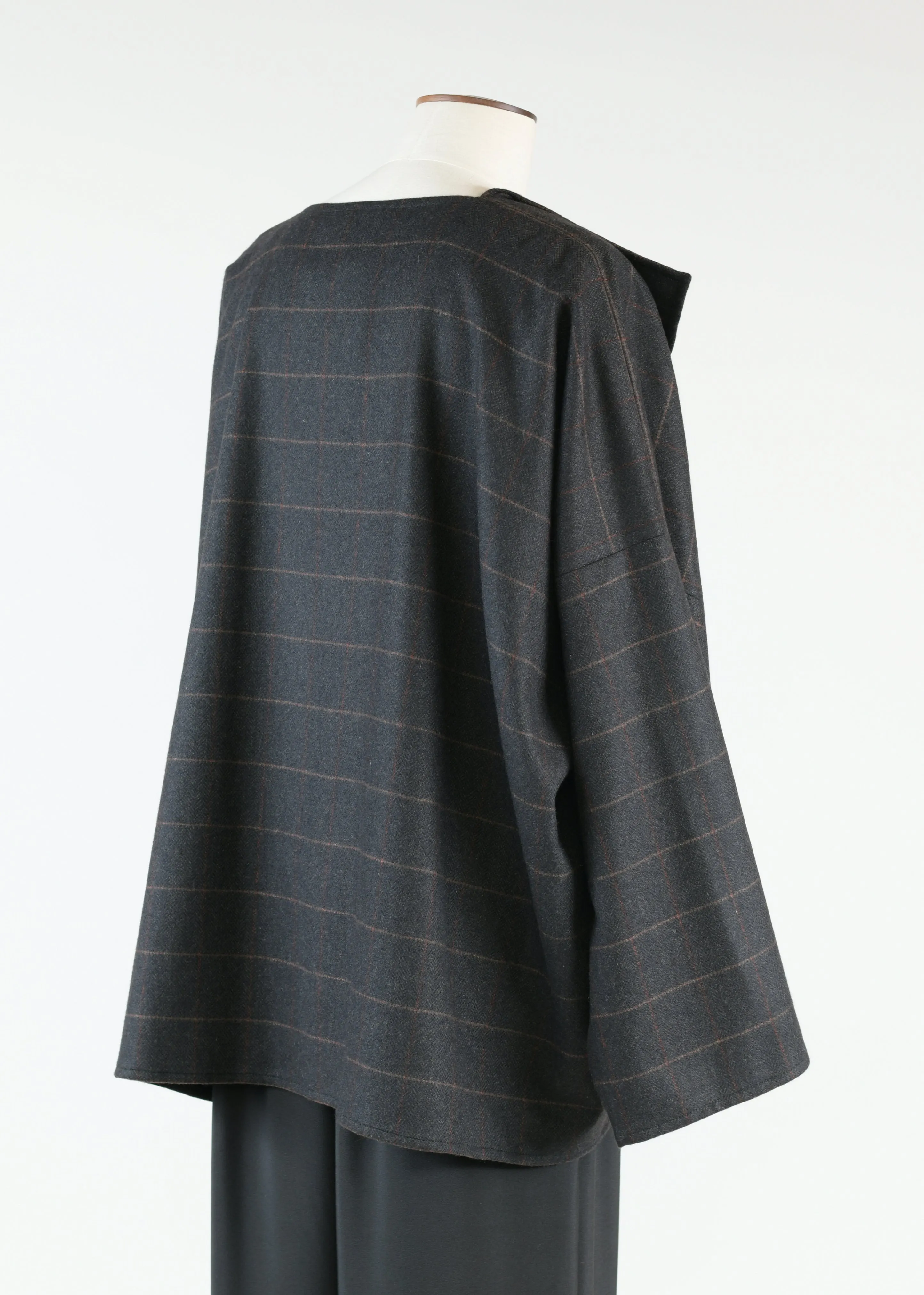 small jacket coat - mid plus sold by eskandar product image thumbnail 3