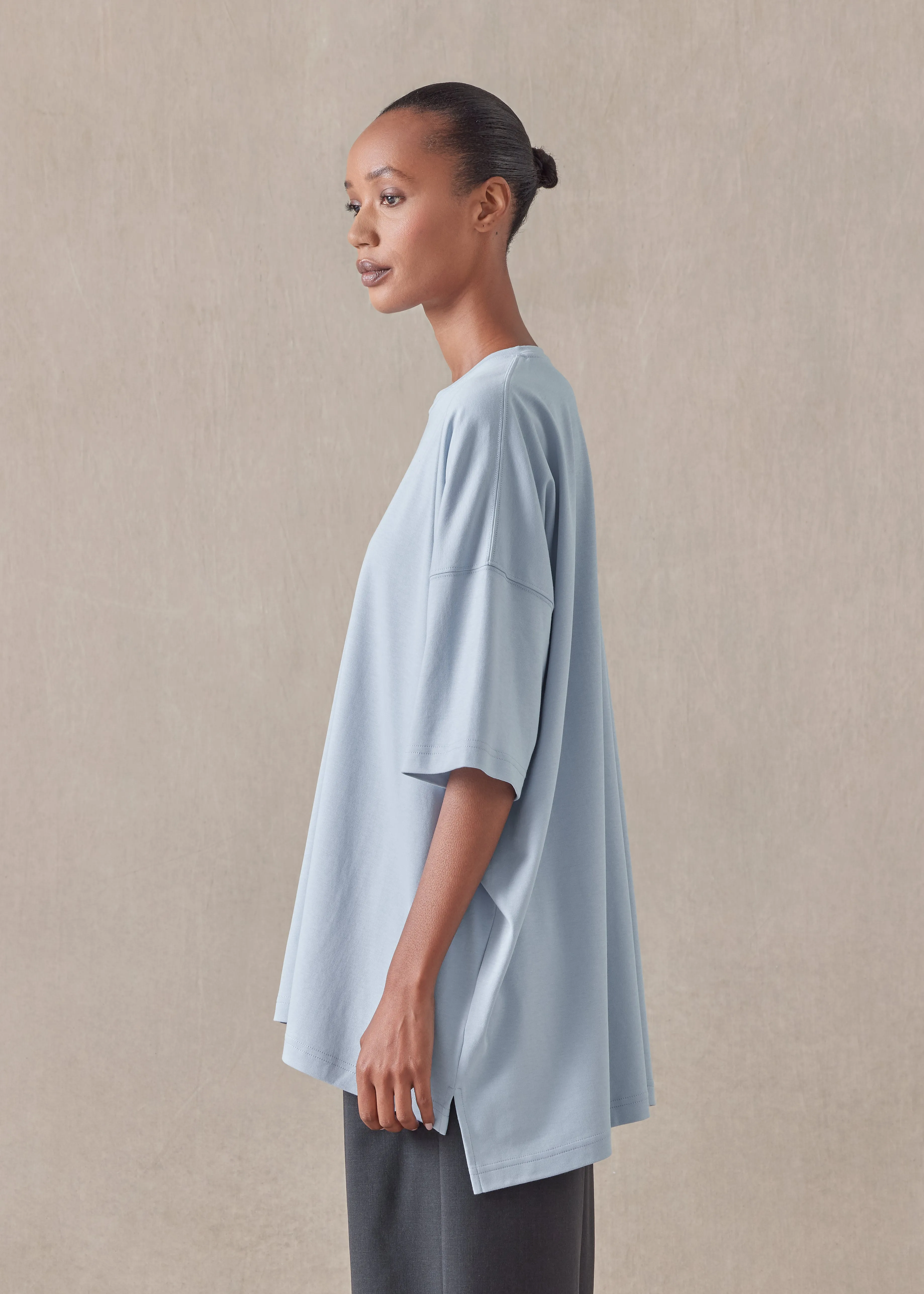 cotton jersey short sleeve longer back round neck t shirt - mid plus sold by eskandar product image thumbnail 4