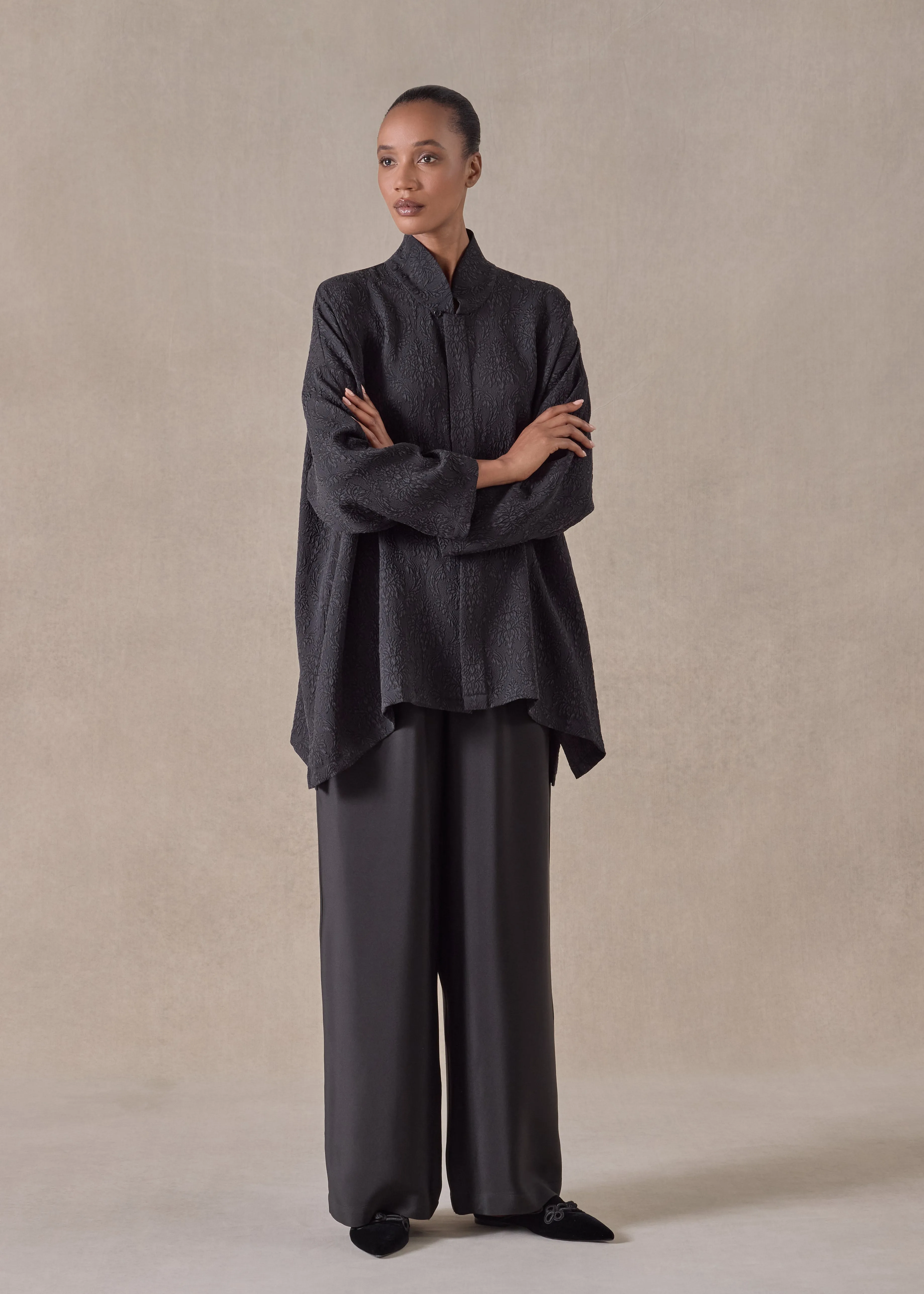 silk wide a-line shirt with chinese collar - long (black) sold by eskandar