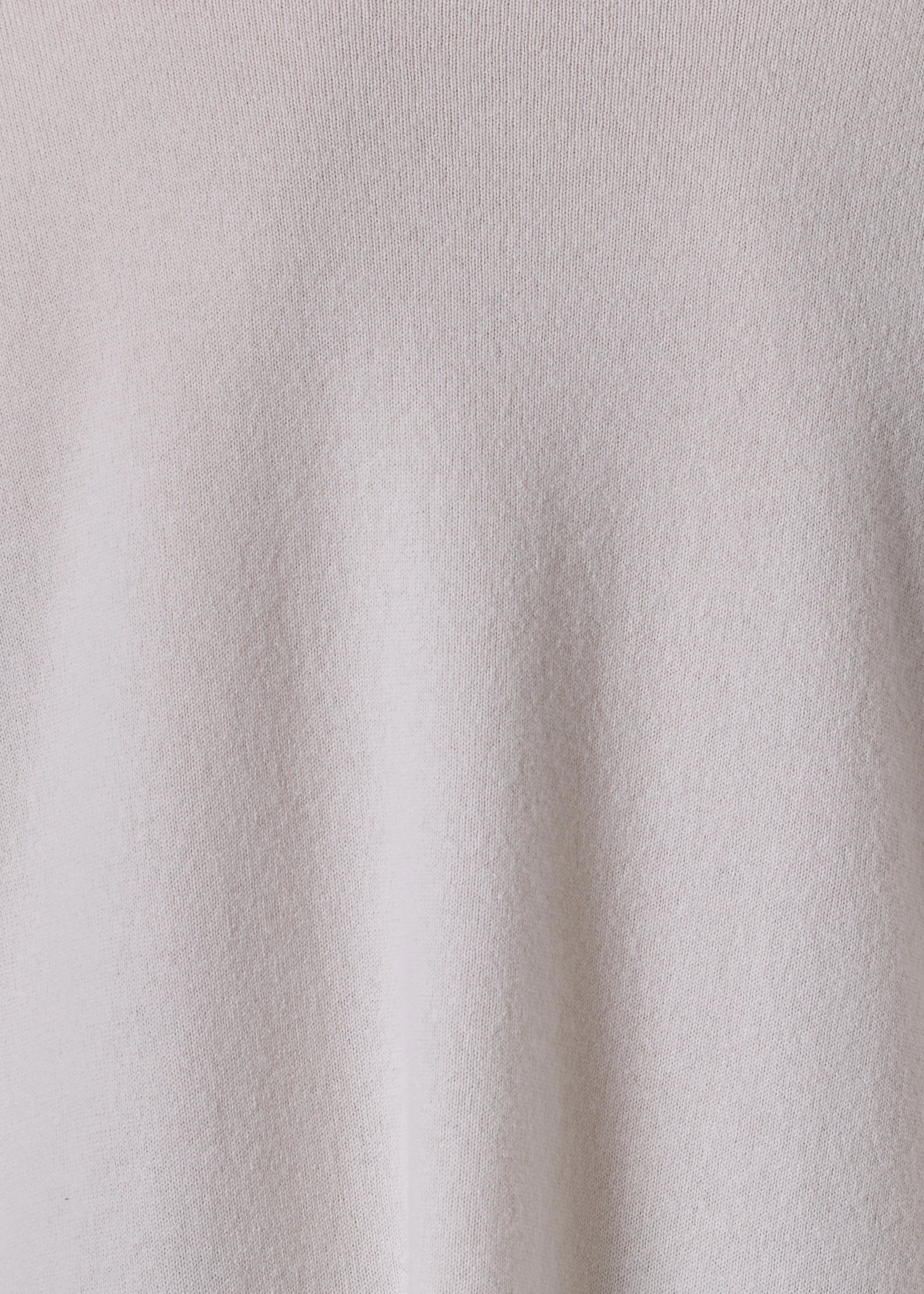 cashmere slim sleeve raw edge bateau neck - mid plus (wispgrey) sold by eskandar product image thumbnail 5