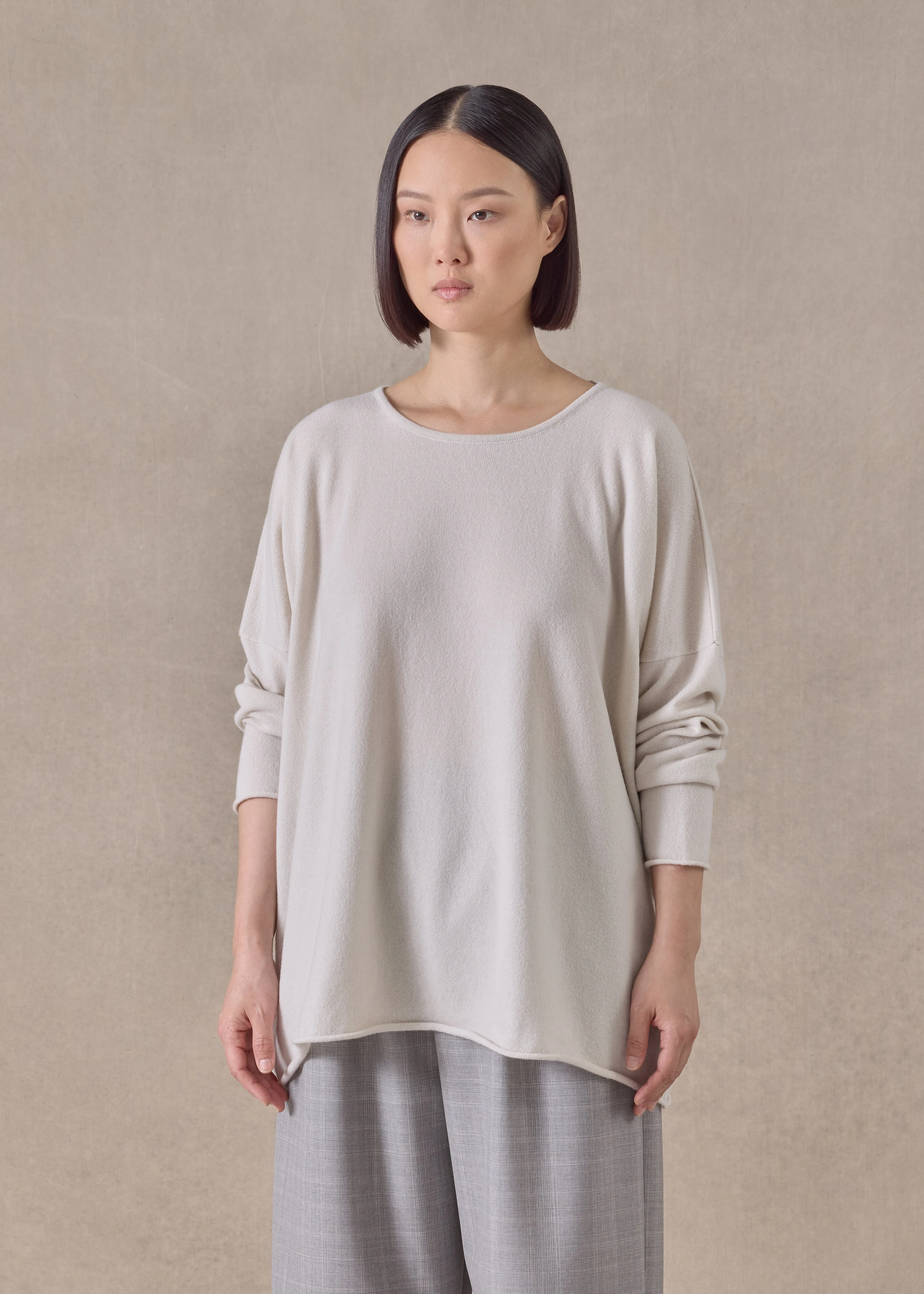 cashmere slim sleeve raw edge bateau neck - mid plus (wispgrey) sold by eskandar product image thumbnail 2