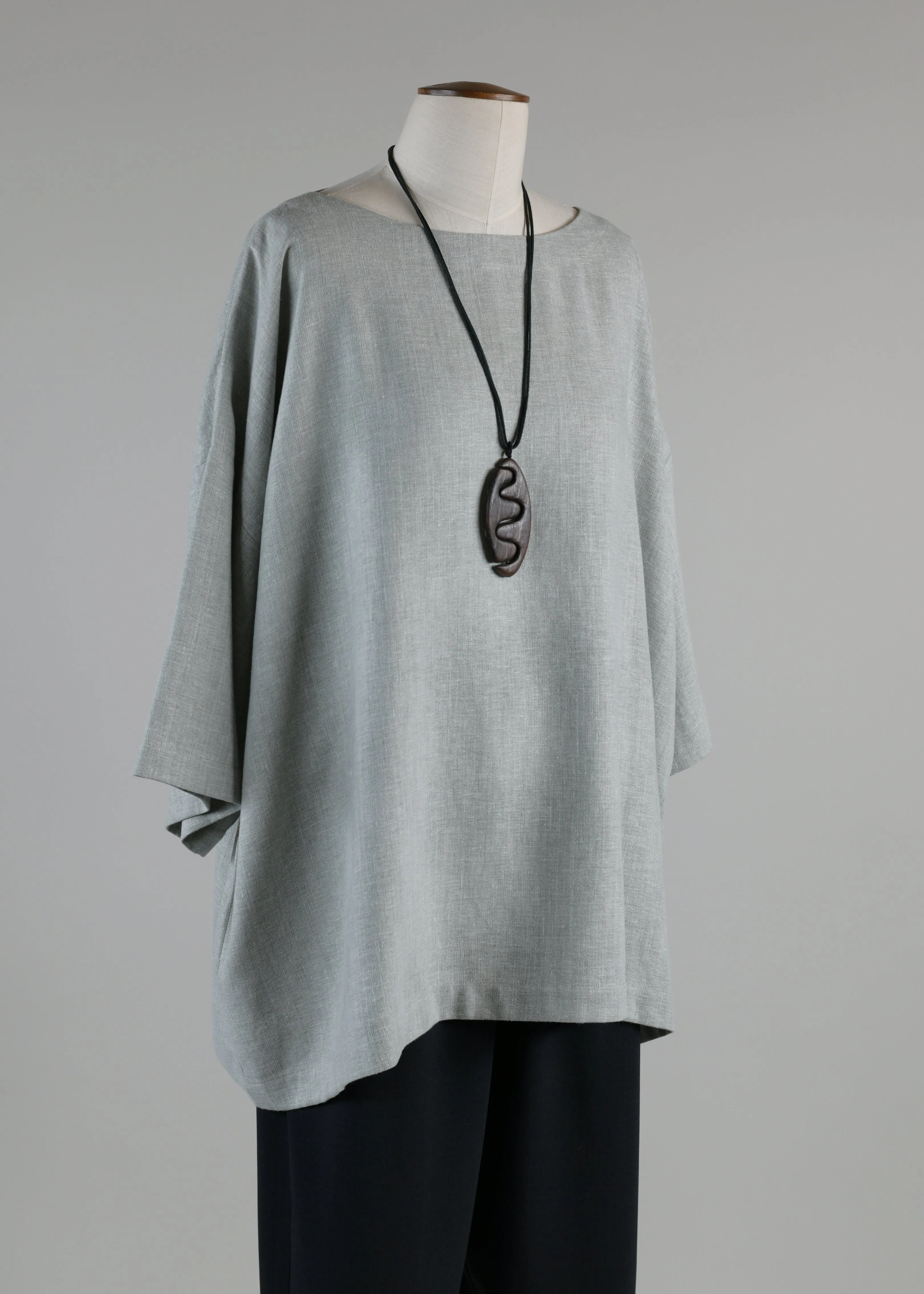 linen mix 3/4 sleeve scoop neck tunic - long sold by eskandar