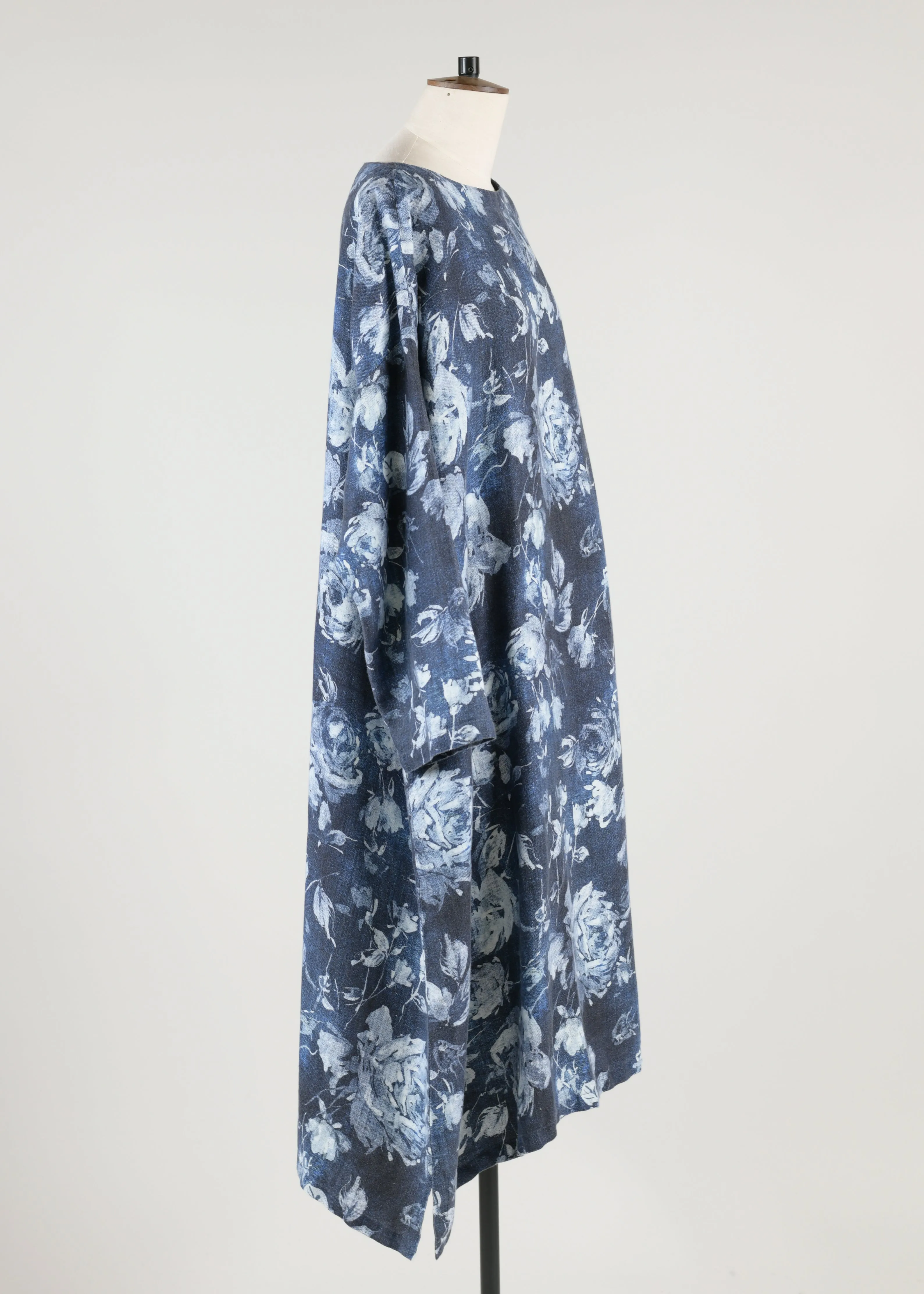 linen wide a-line scoop neck dress sold by eskandar product image thumbnail 2