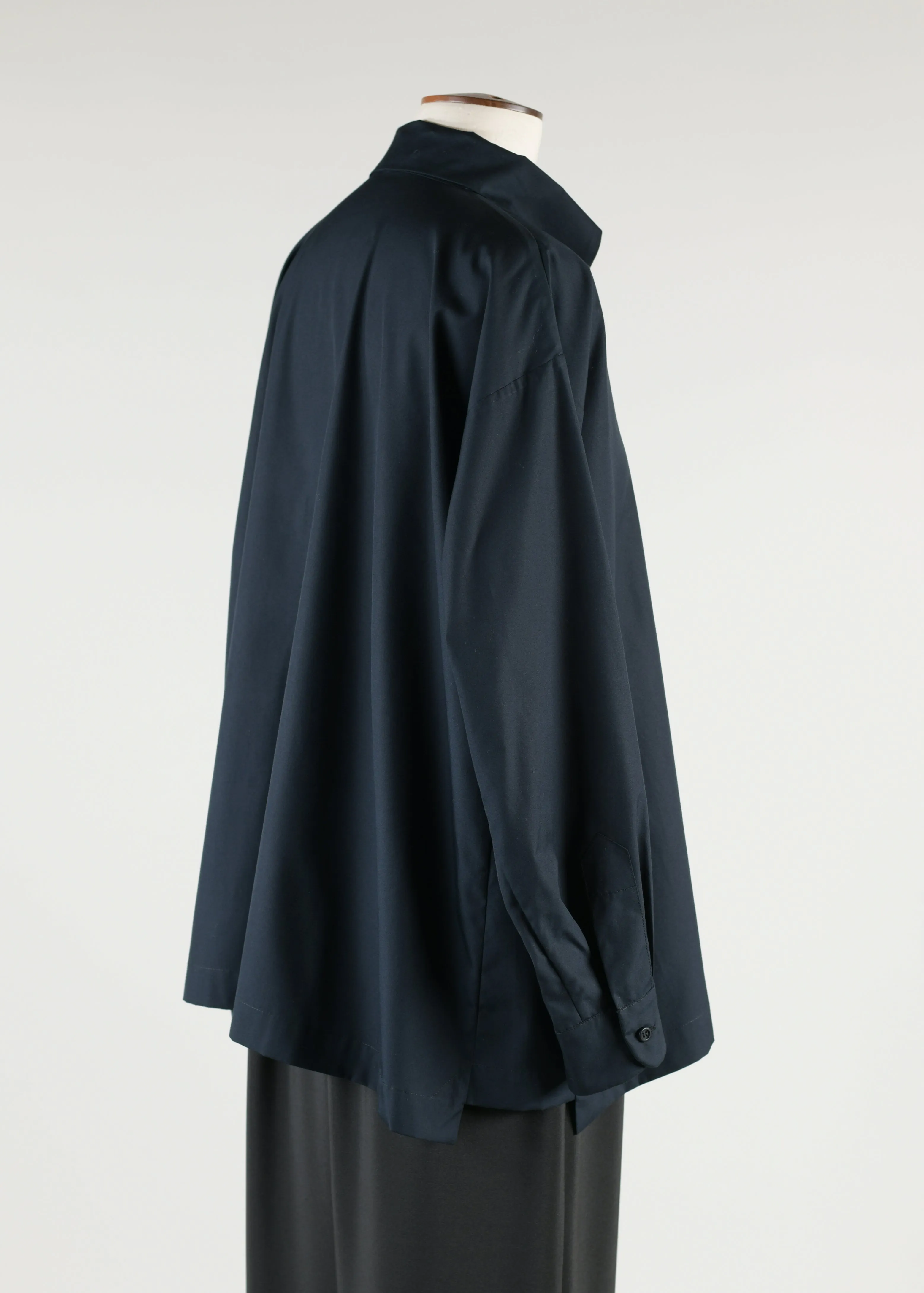 cotton poplin slim a-line shirt with collar and stepped inserts - long (black) sold by eskandar product image thumbnail 3