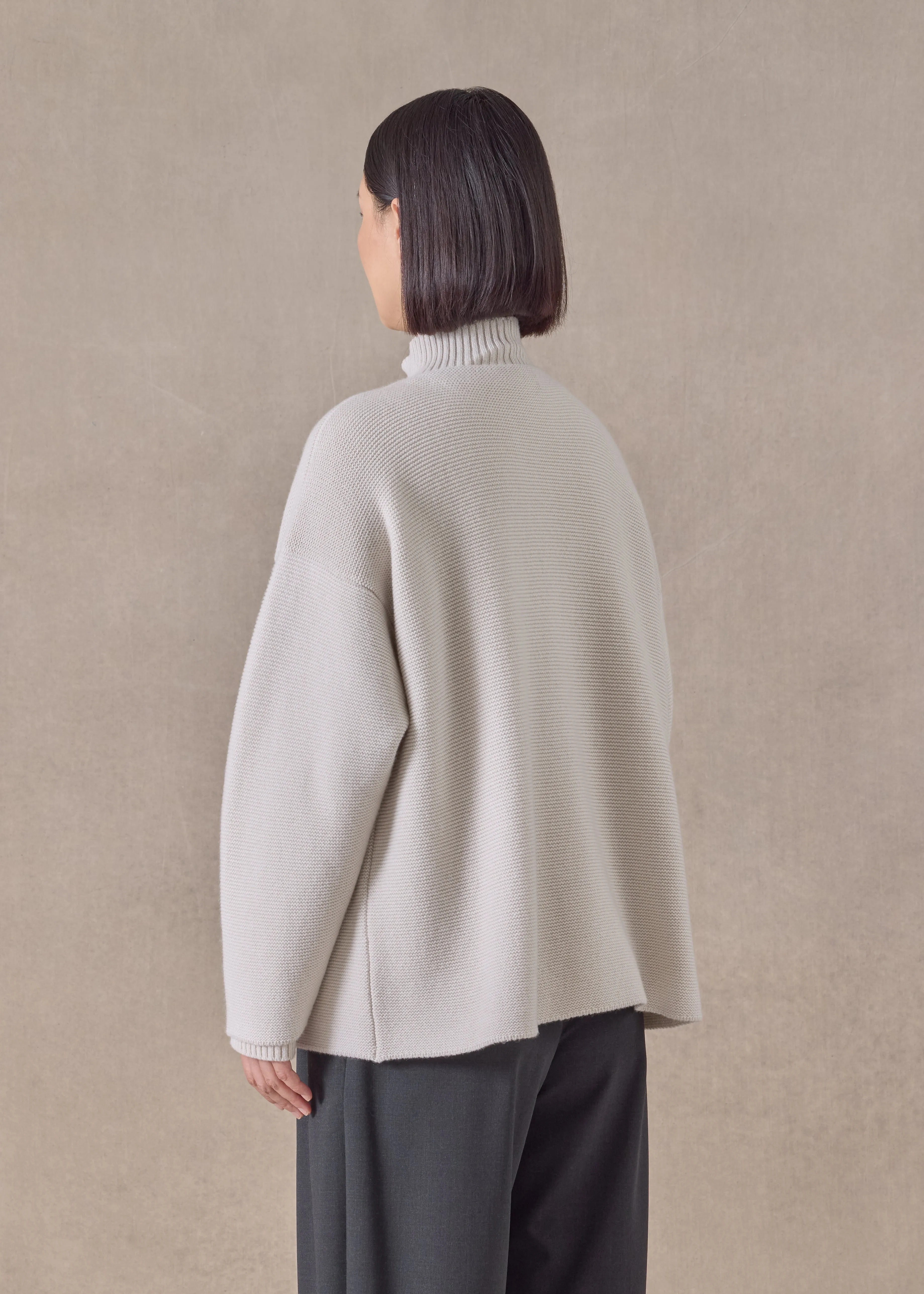 cashmere small jacket coat cardigan- short (wispgrey) sold by eskandar product image thumbnail 4