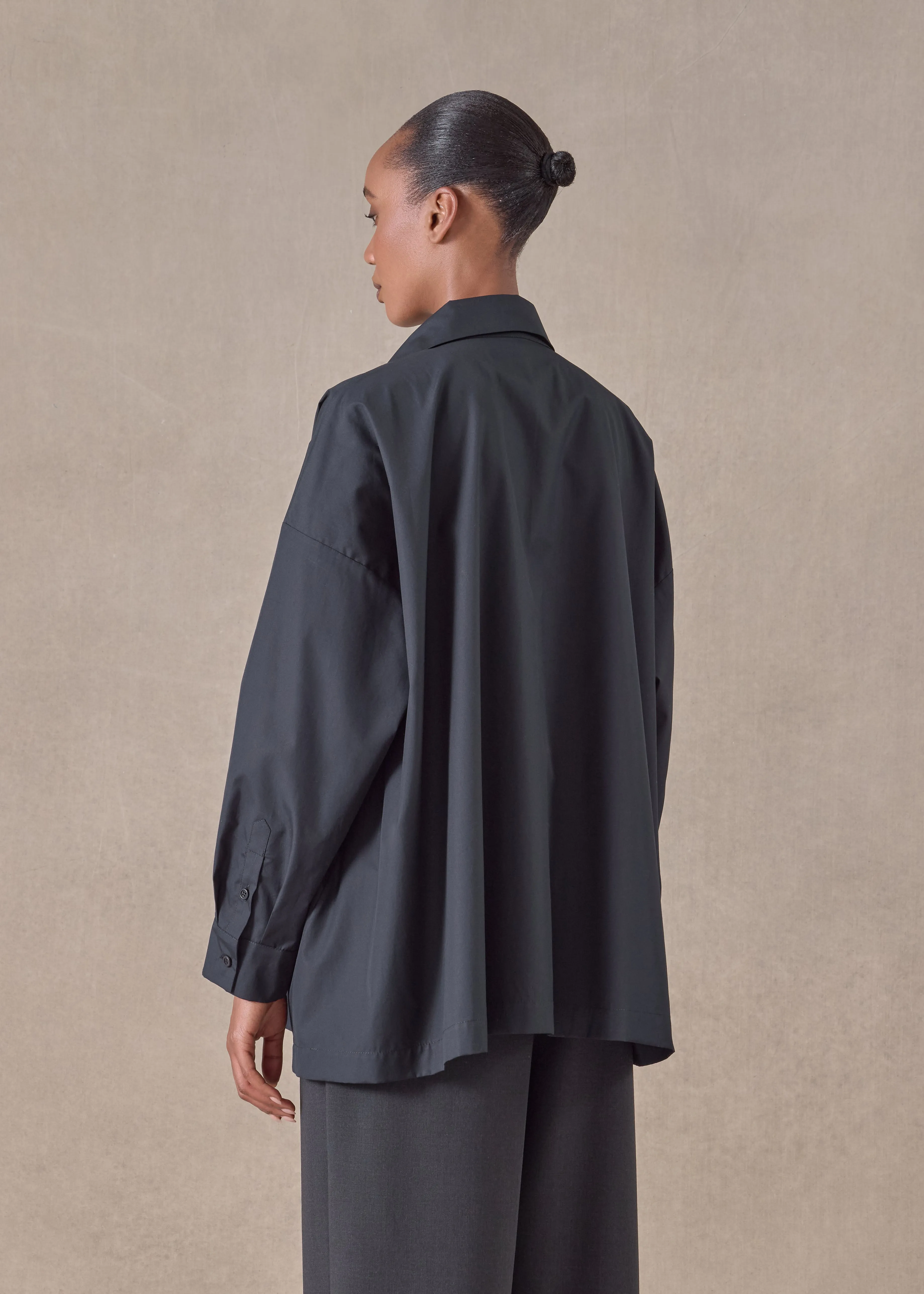 cotton angle to front side seam shirt with collar - long (black) sold by eskandar product image thumbnail 4