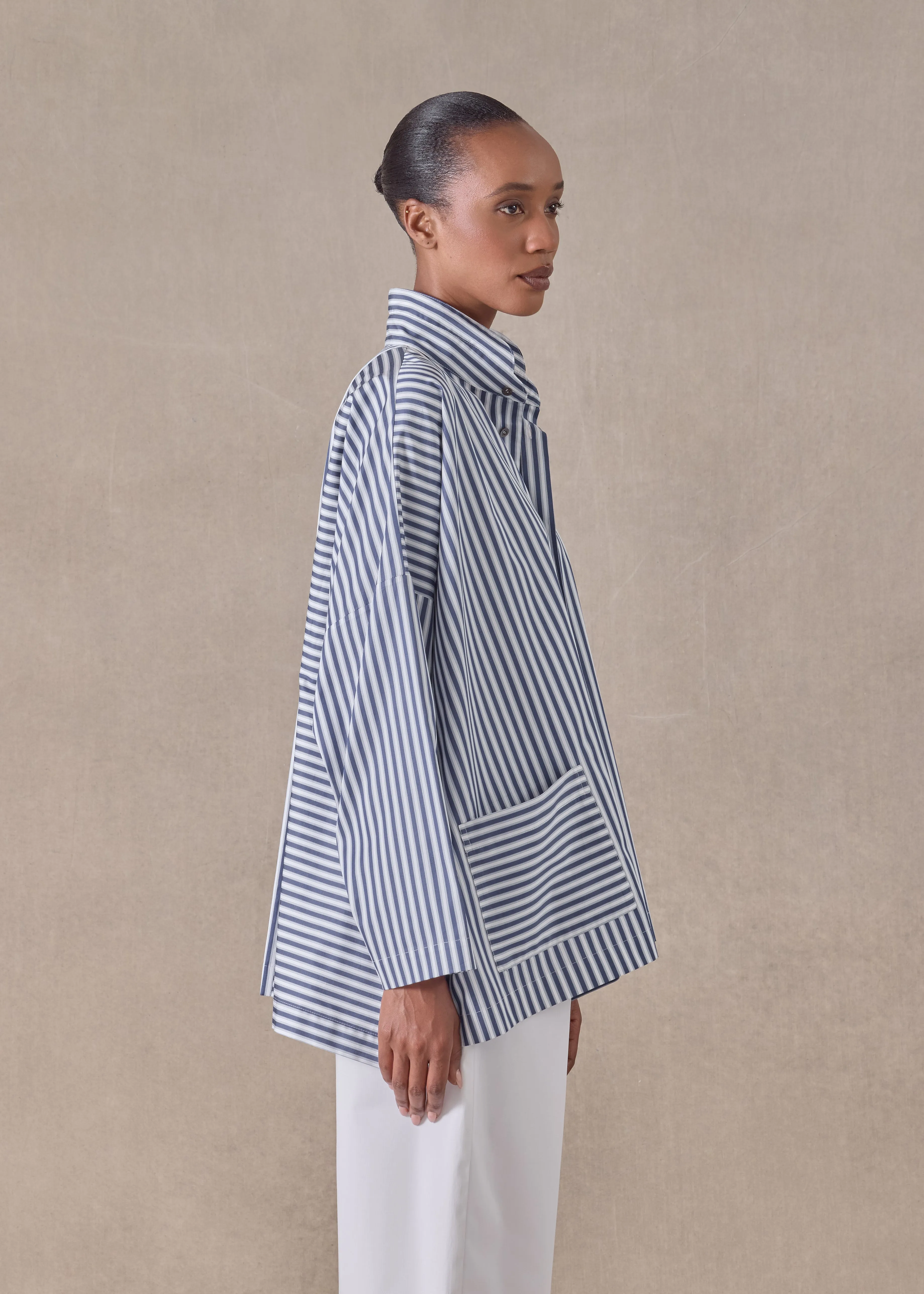 cotton wide longer back double stand collar panelled shirt - mid plus (inky) sold by eskandar product image thumbnail 3