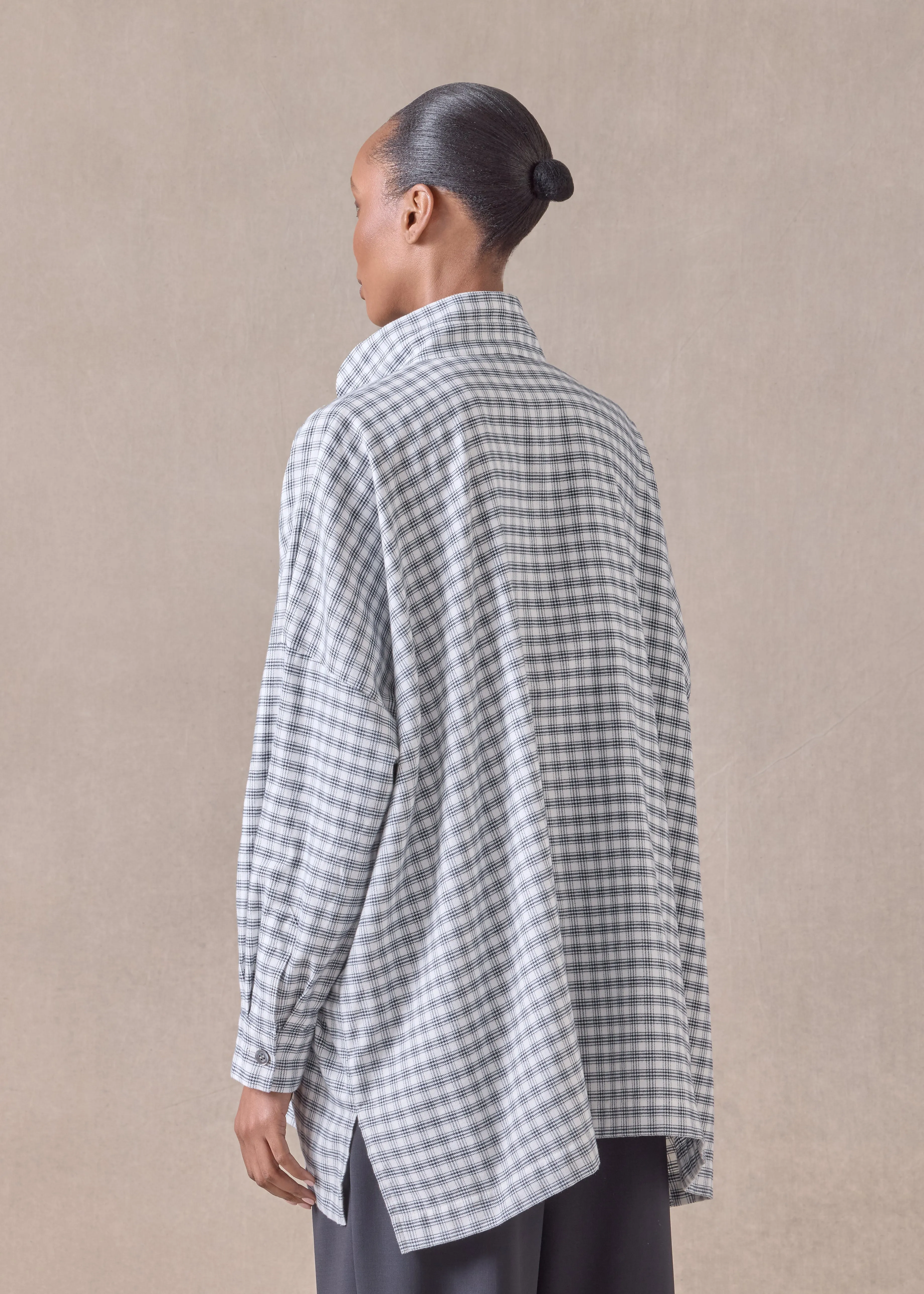 cotton wide longer back double stand collar shirt jacket - long (ivorynavy) sold by eskandar product image thumbnail 4