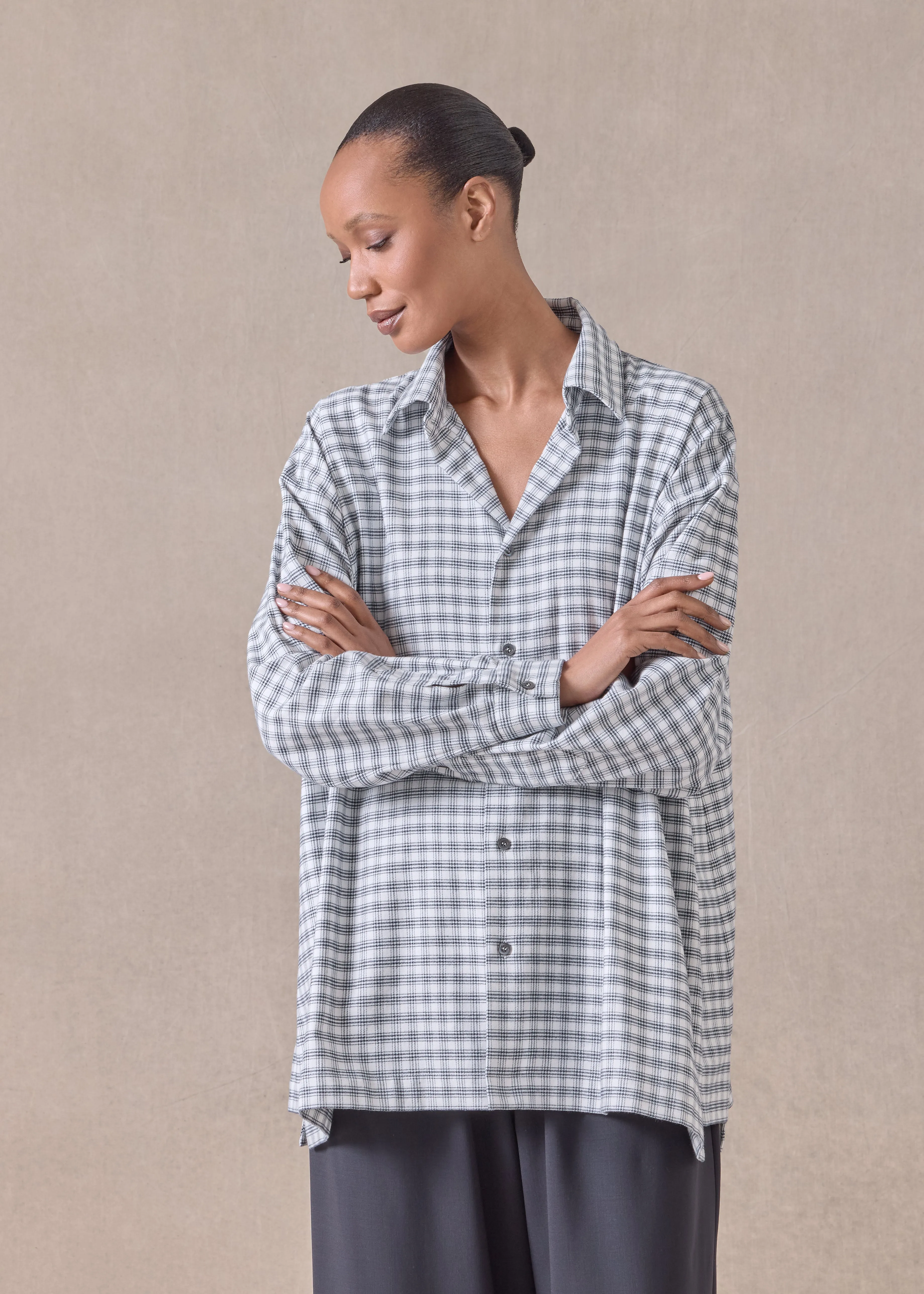 cotton slim a-line shirt with collar and stepped insert - long (ivorynavy) sold by eskandar