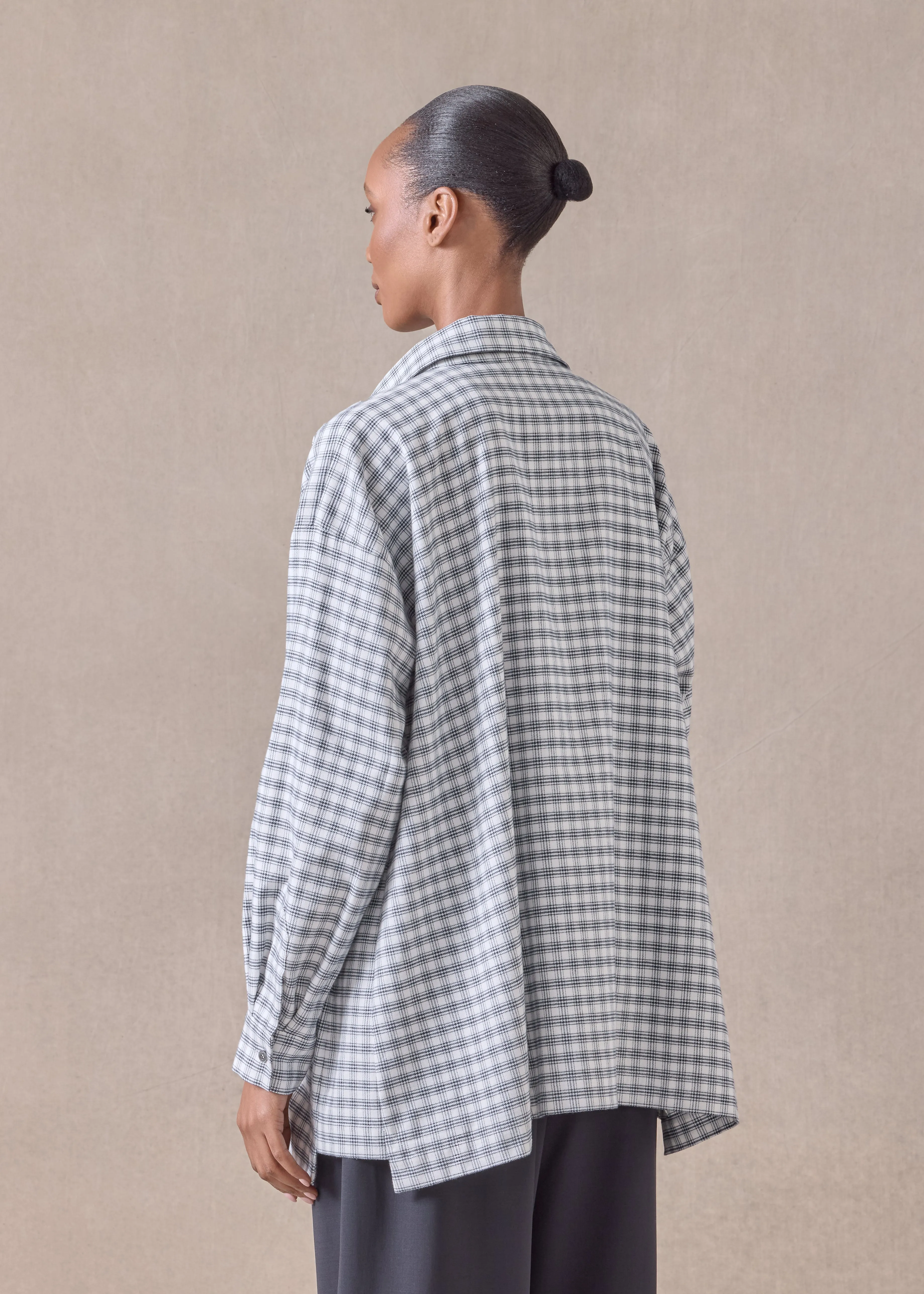 cotton slim a-line shirt with collar and stepped insert - long (ivorynavy) sold by eskandar product image thumbnail 4