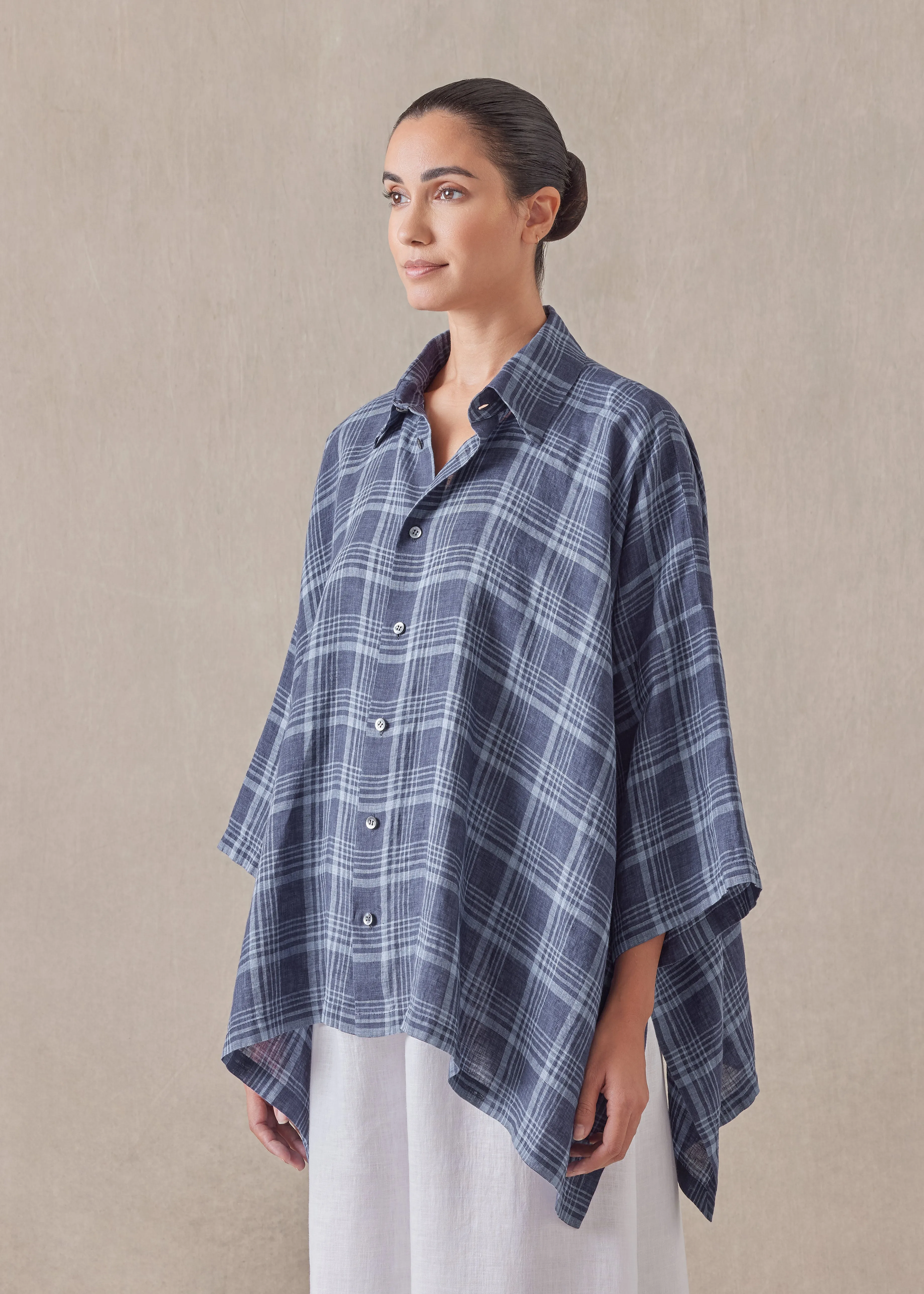 linen dps short sleeve shirt with collar - mid plus sold by eskandar product image thumbnail 2