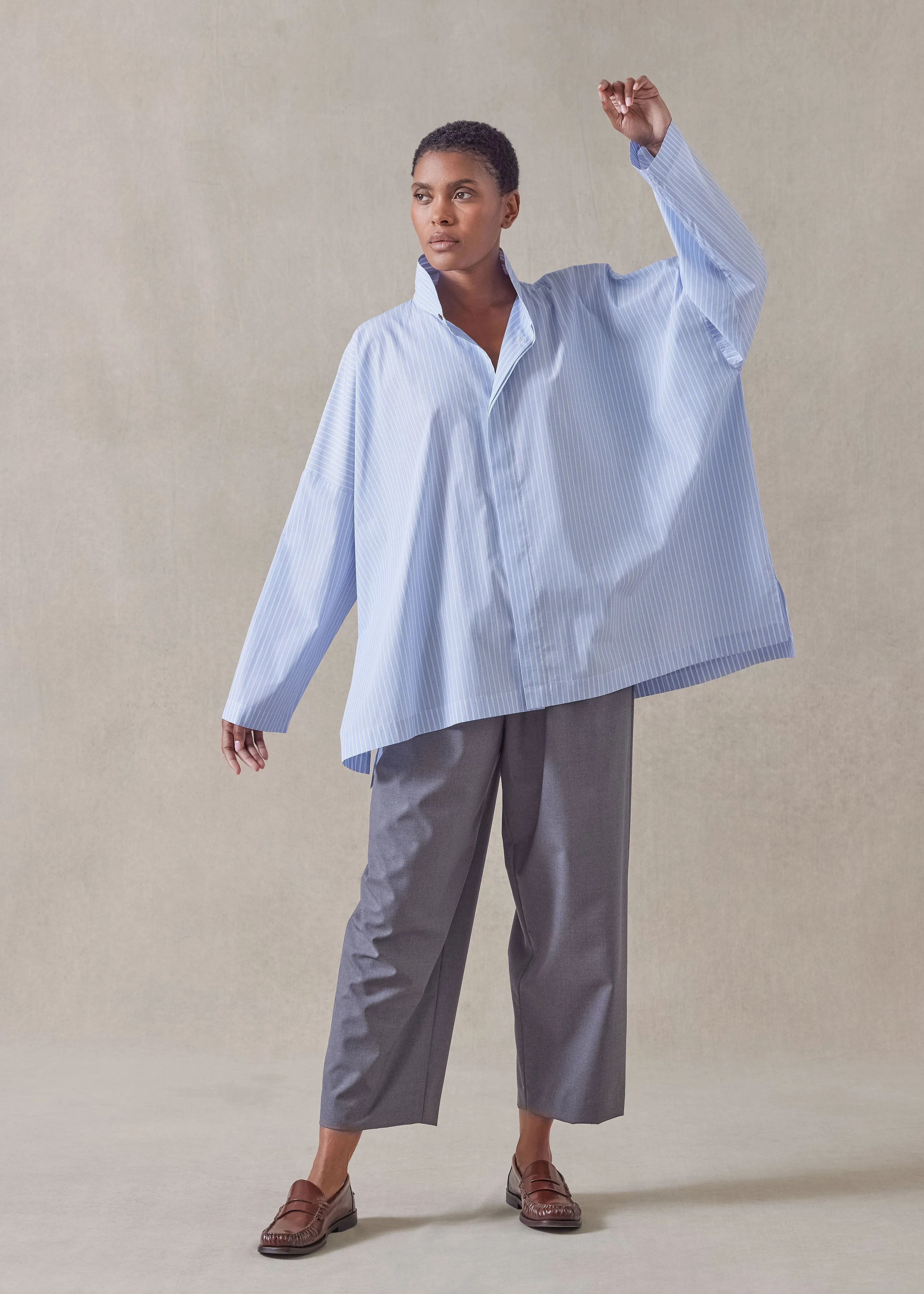 cotton wide longer back double stand collar shirt - mid plus (bluewash) sold by eskandar product image thumbnail 2