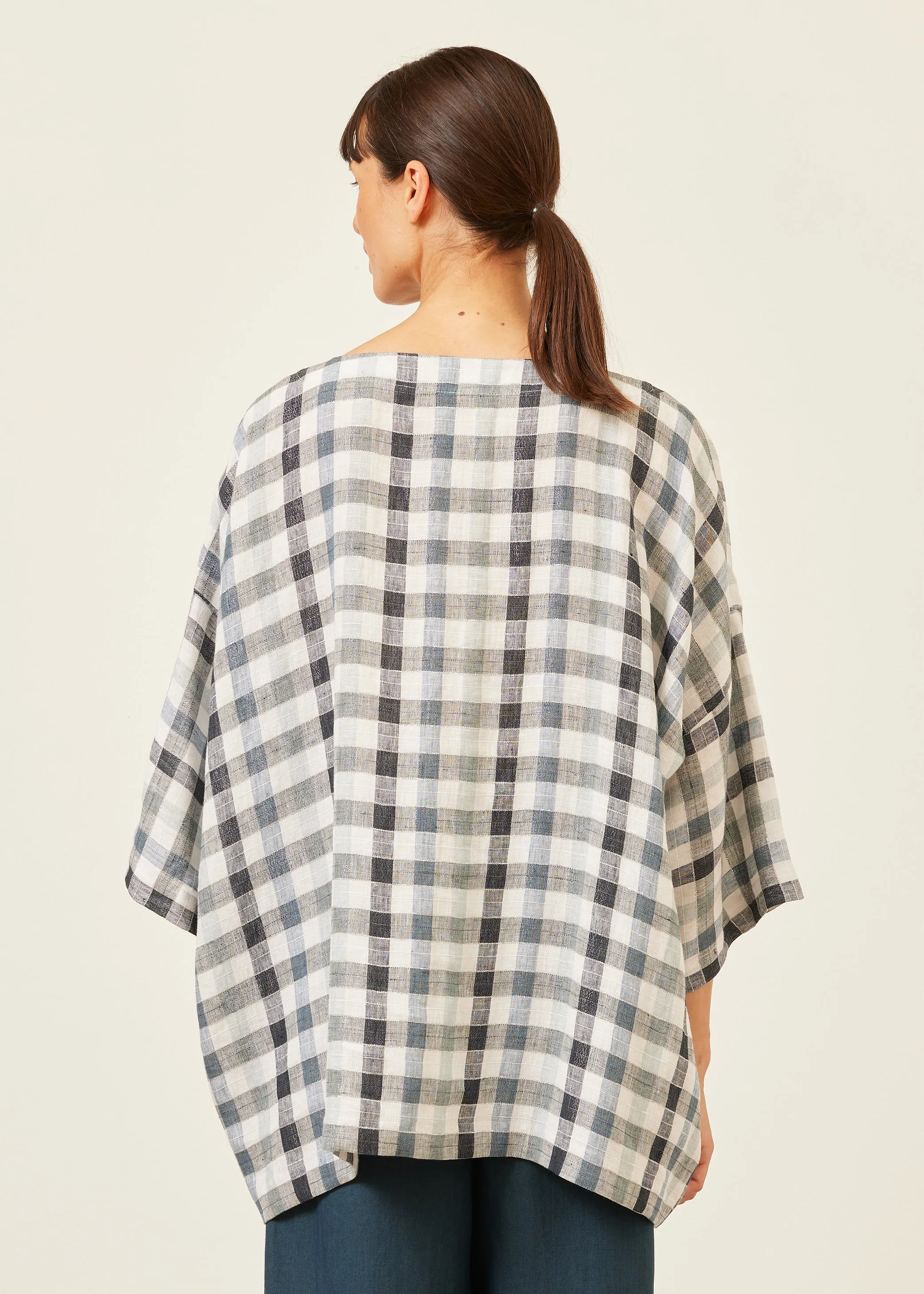 linen mix 3/4 sleeve bateau neck tunic - long sold by eskandar product image thumbnail 4