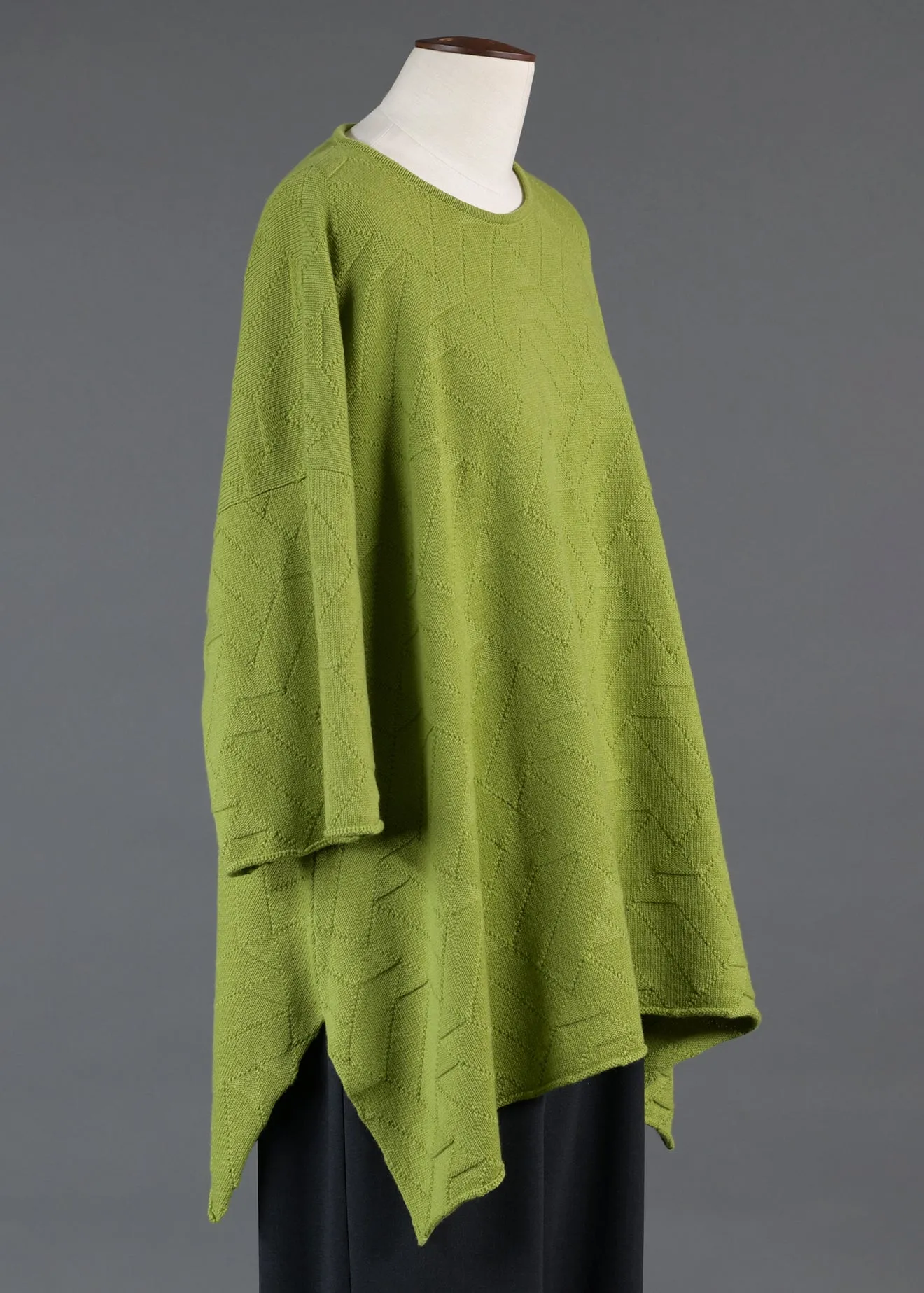 cashmere geometric diamonds 3/4 sleeve dps bateau neck sweater - mid plus sold by eskandar product image thumbnail 2