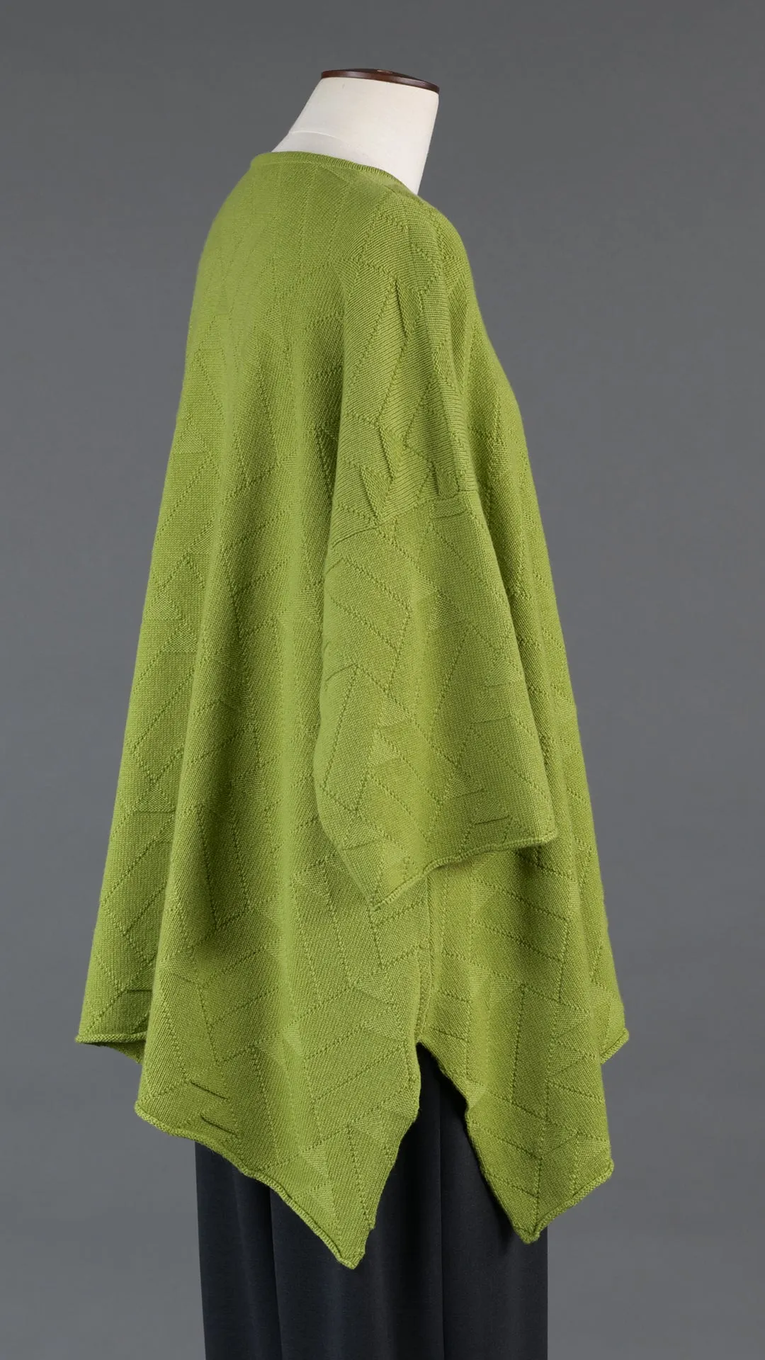 cashmere geometric diamonds 3/4 sleeve dps bateau neck sweater - mid plus sold by eskandar product image thumbnail 4