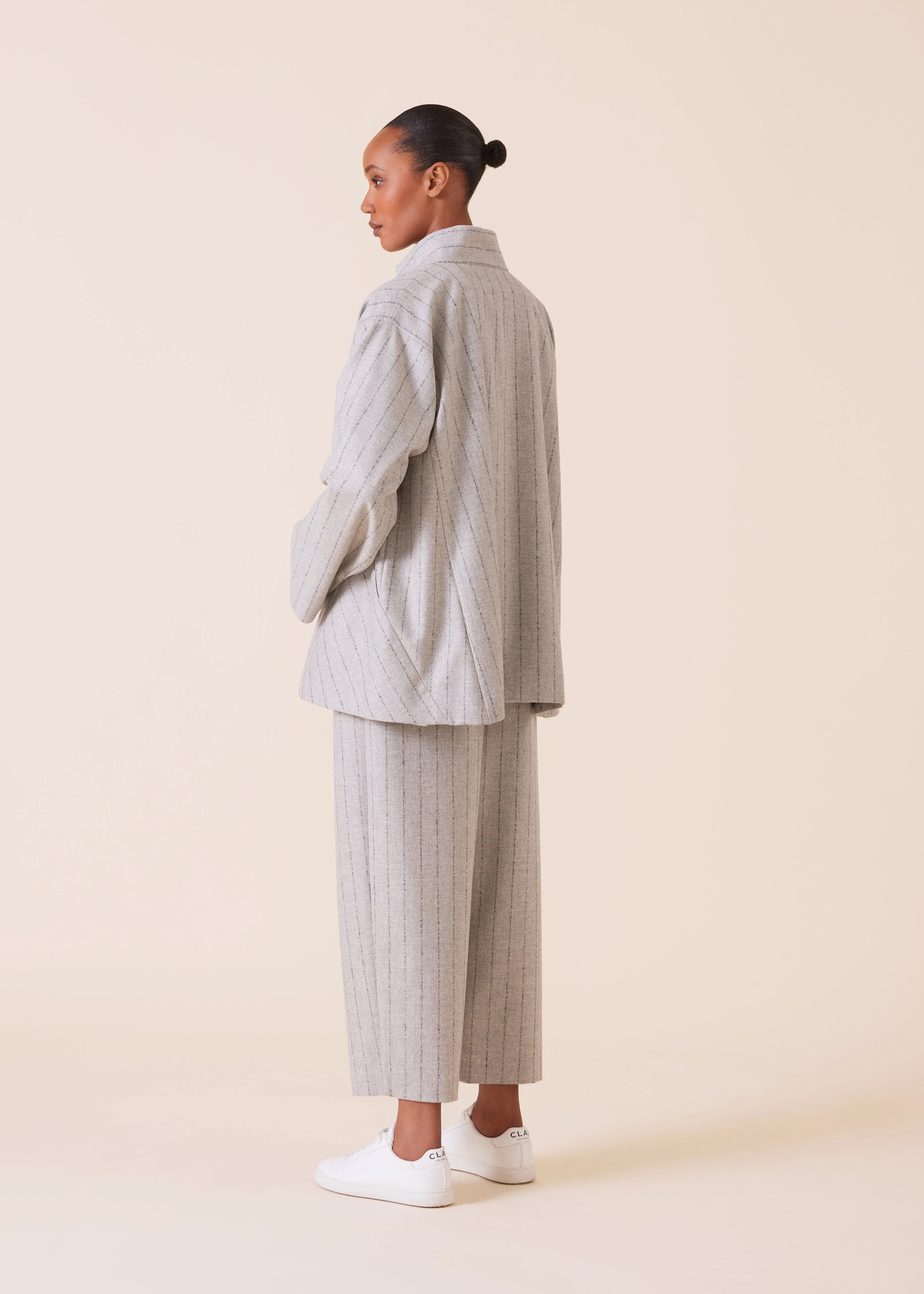 wool cashmere mix caucasus jacket with notch collar - long sold by eskandar product image thumbnail 3