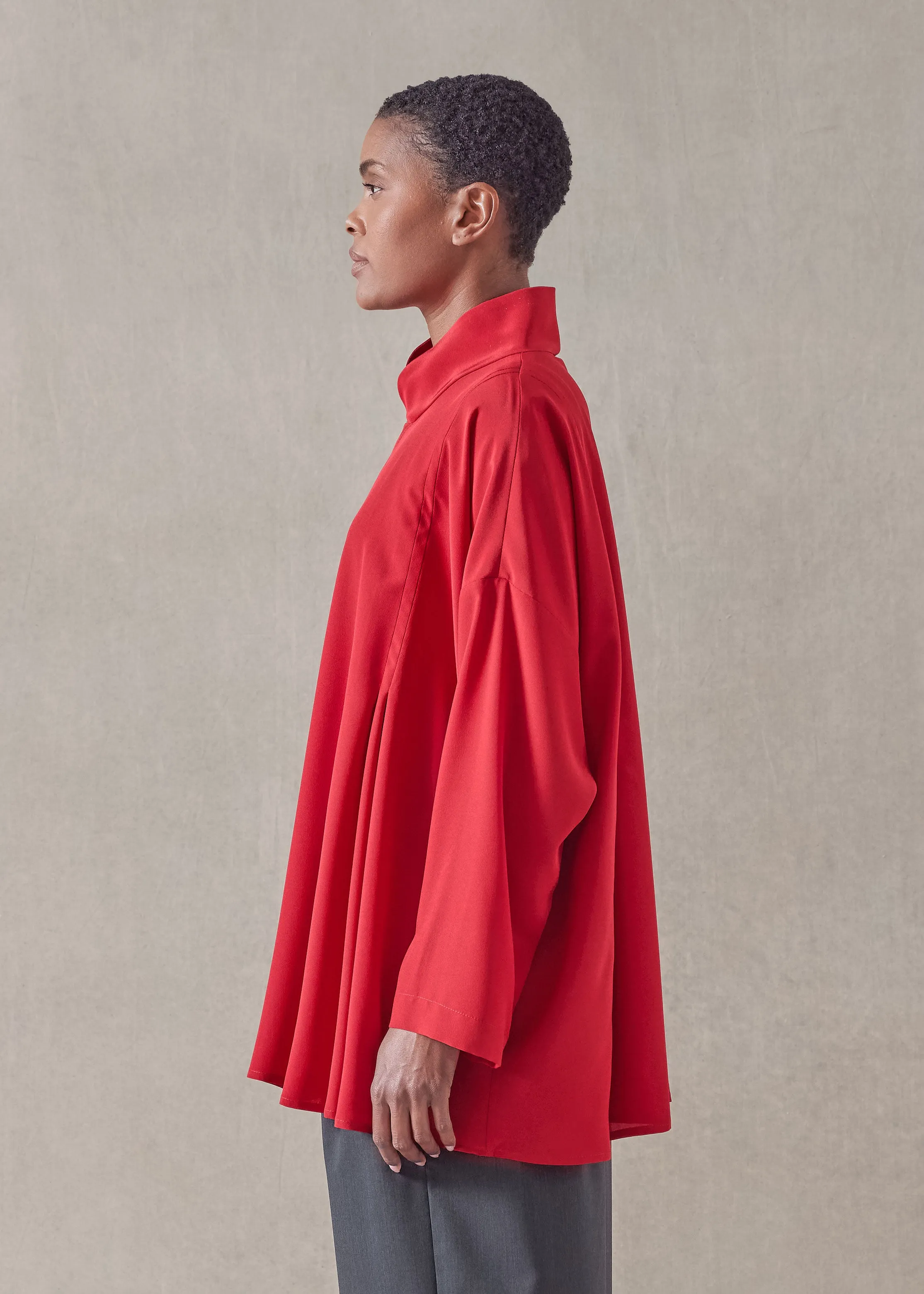 silk pleated shoulder swing shirt with chinese collar - long sold by eskandar product image thumbnail 3