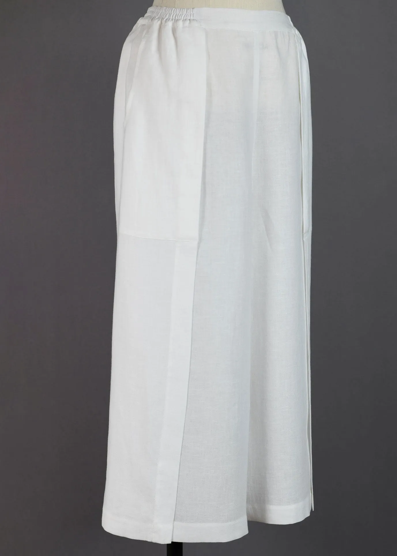 Italian linen cropped nepali trouser sold by eskandar product image thumbnail 2