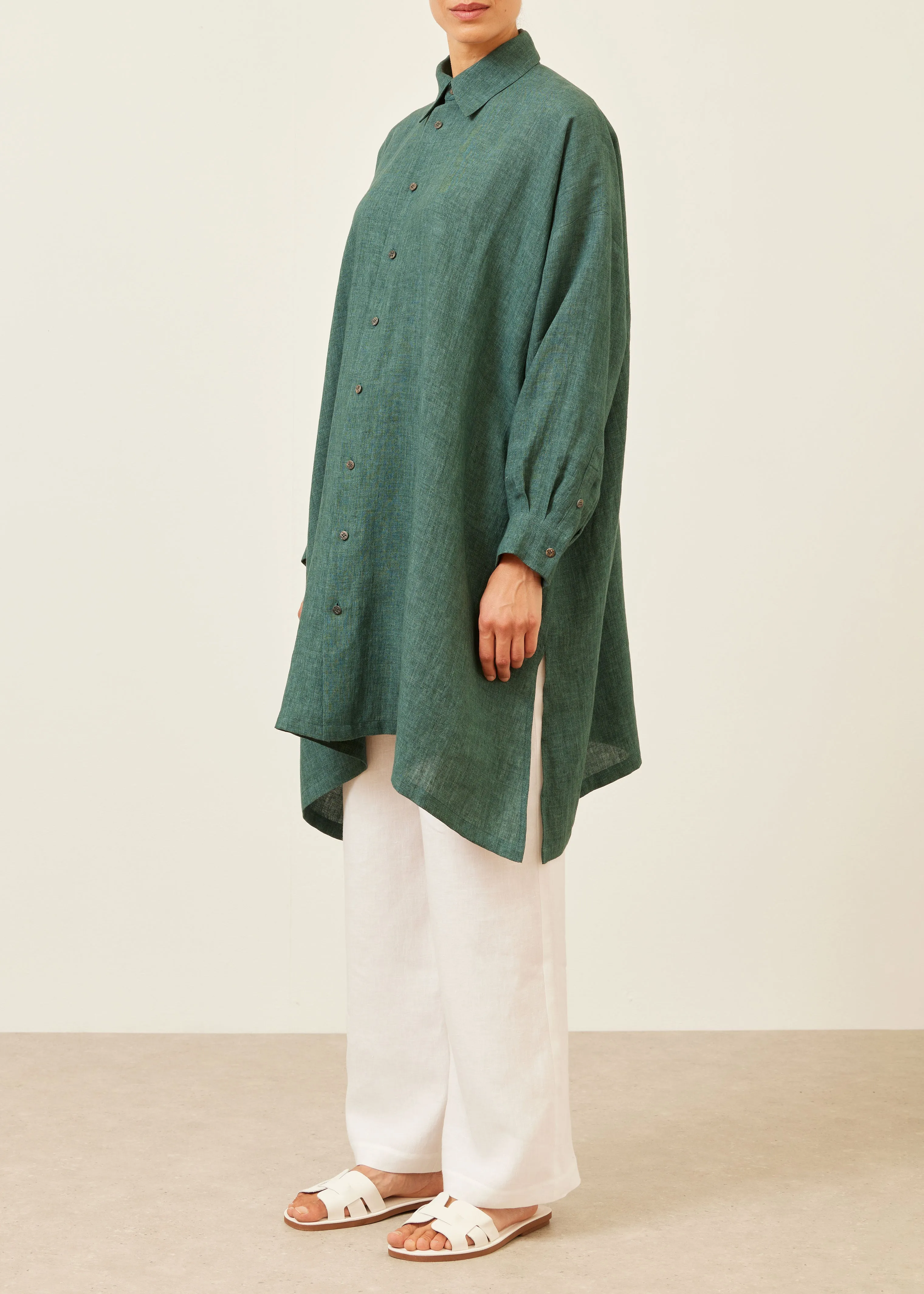 linen wide a-line shirt with collar - very long with slits sold by eskandar product image thumbnail 2