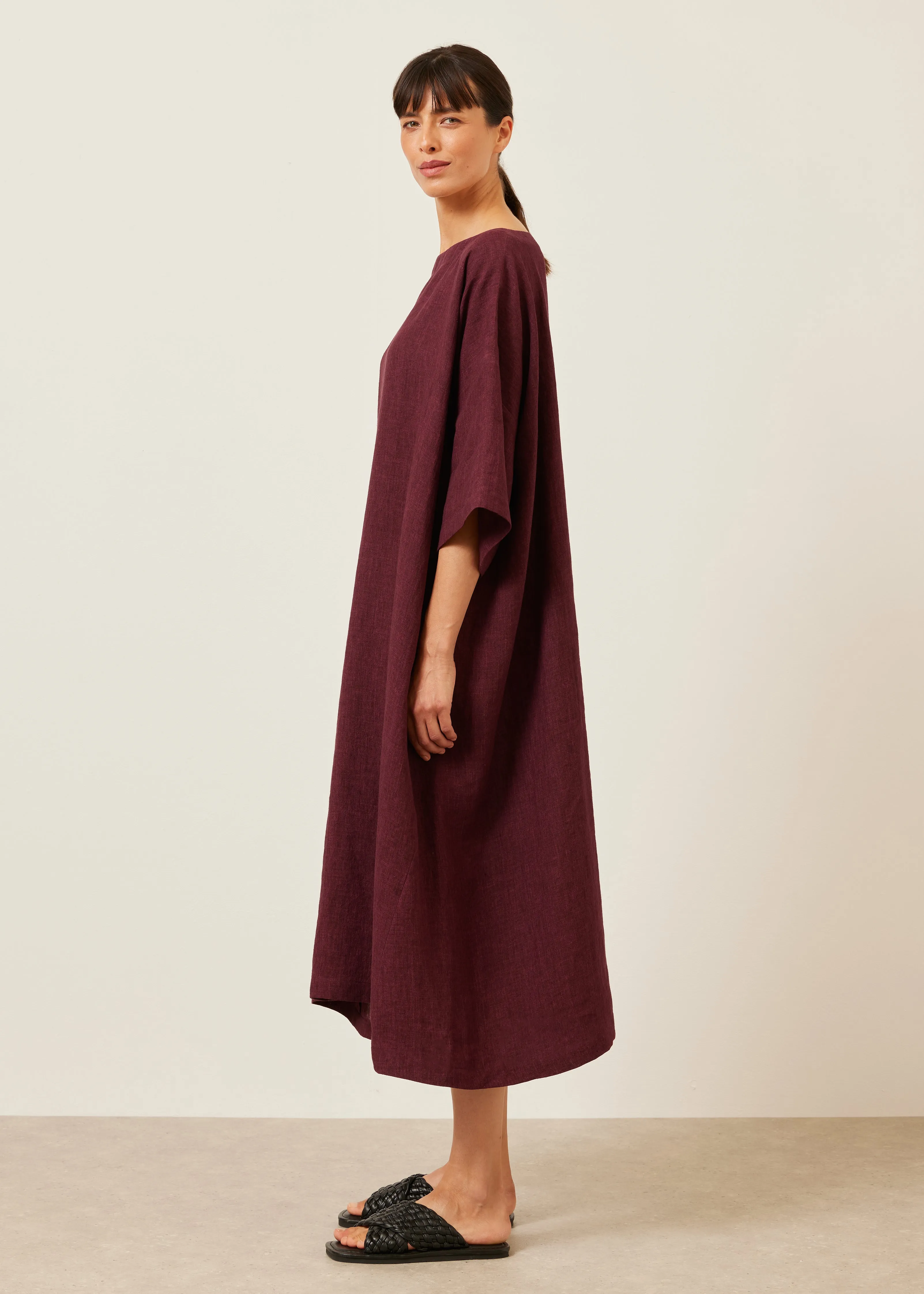 linen angle-to-front side seam scoop neck t shirt dress sold by eskandar product image thumbnail 3